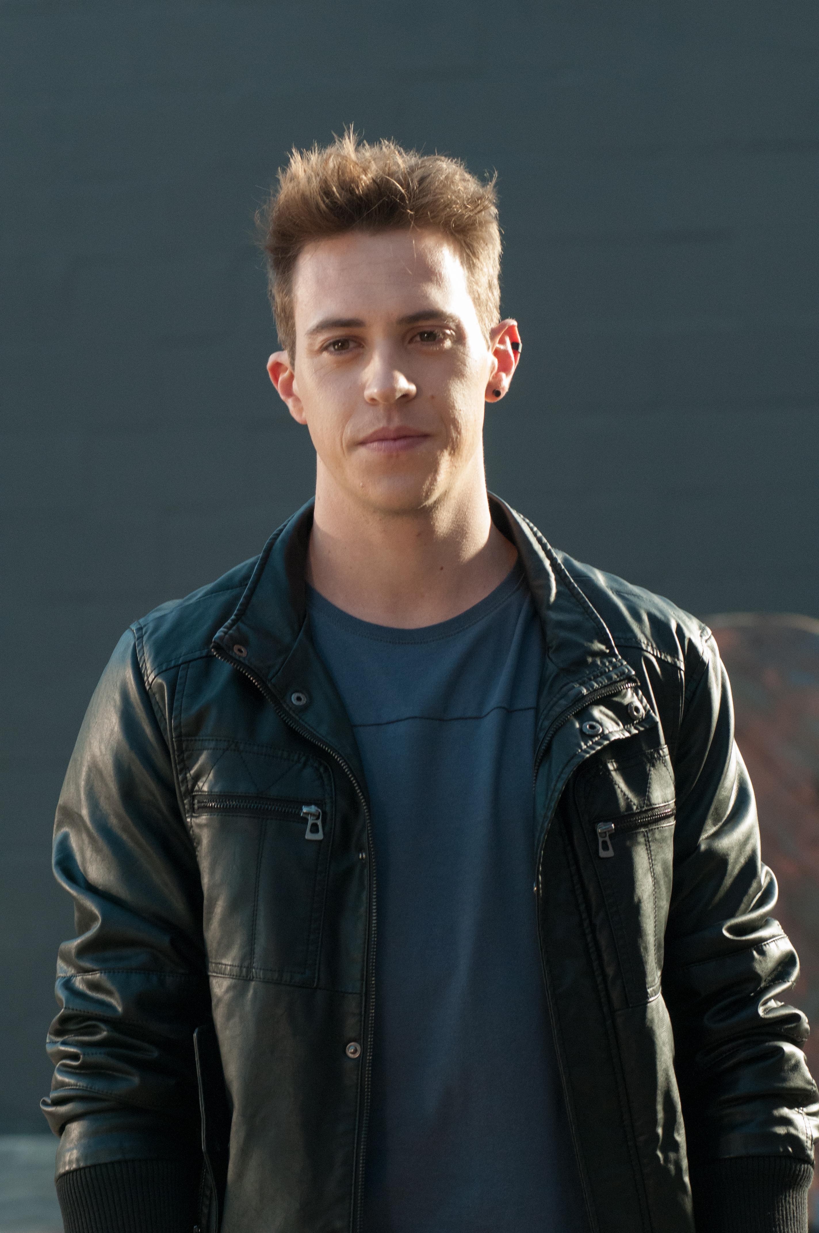 actor Sven Ruygrok large photo