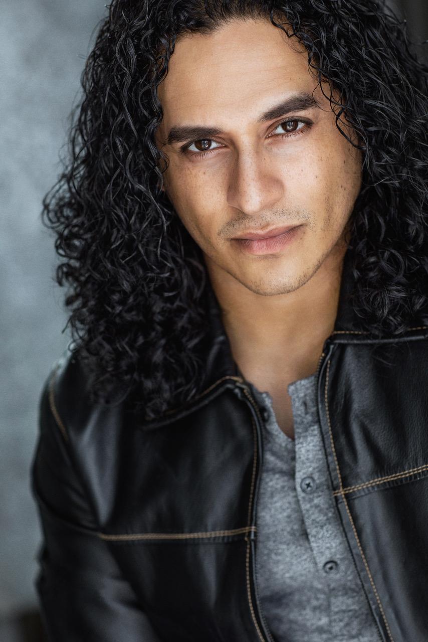 actor Javier Carrasquillo large photo