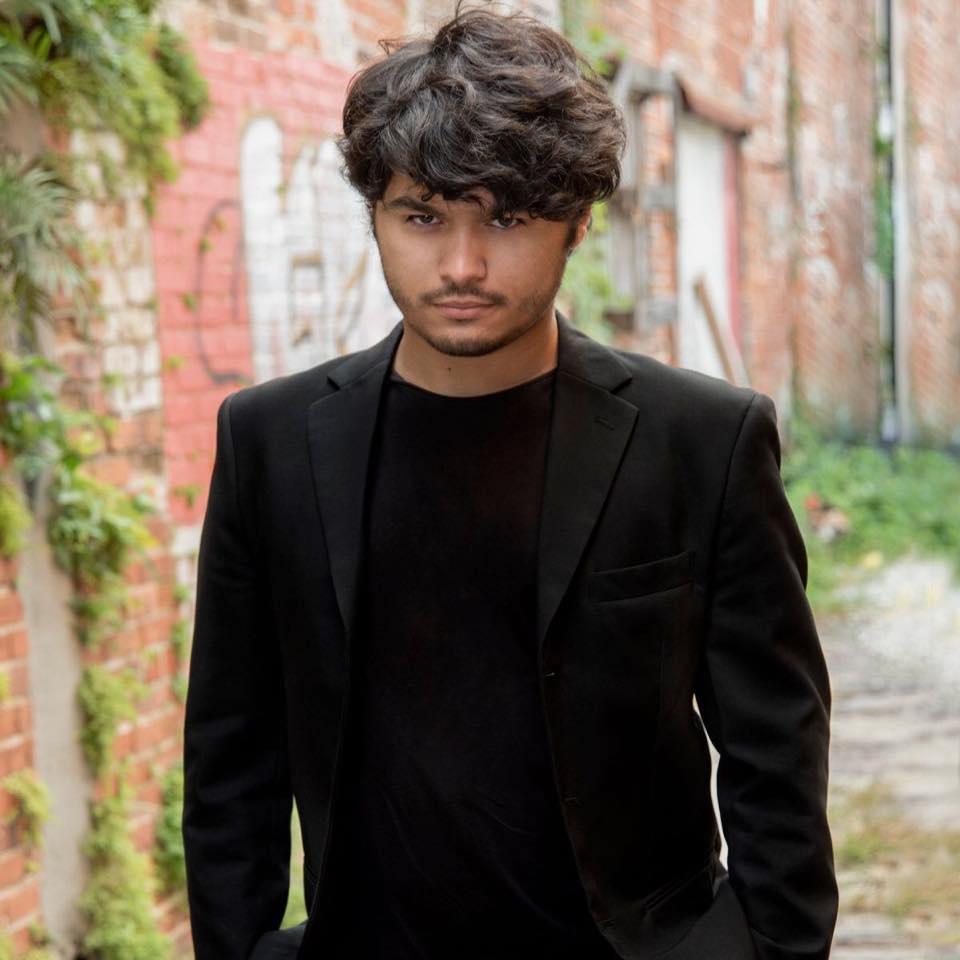 actor Anthony Caban large photo