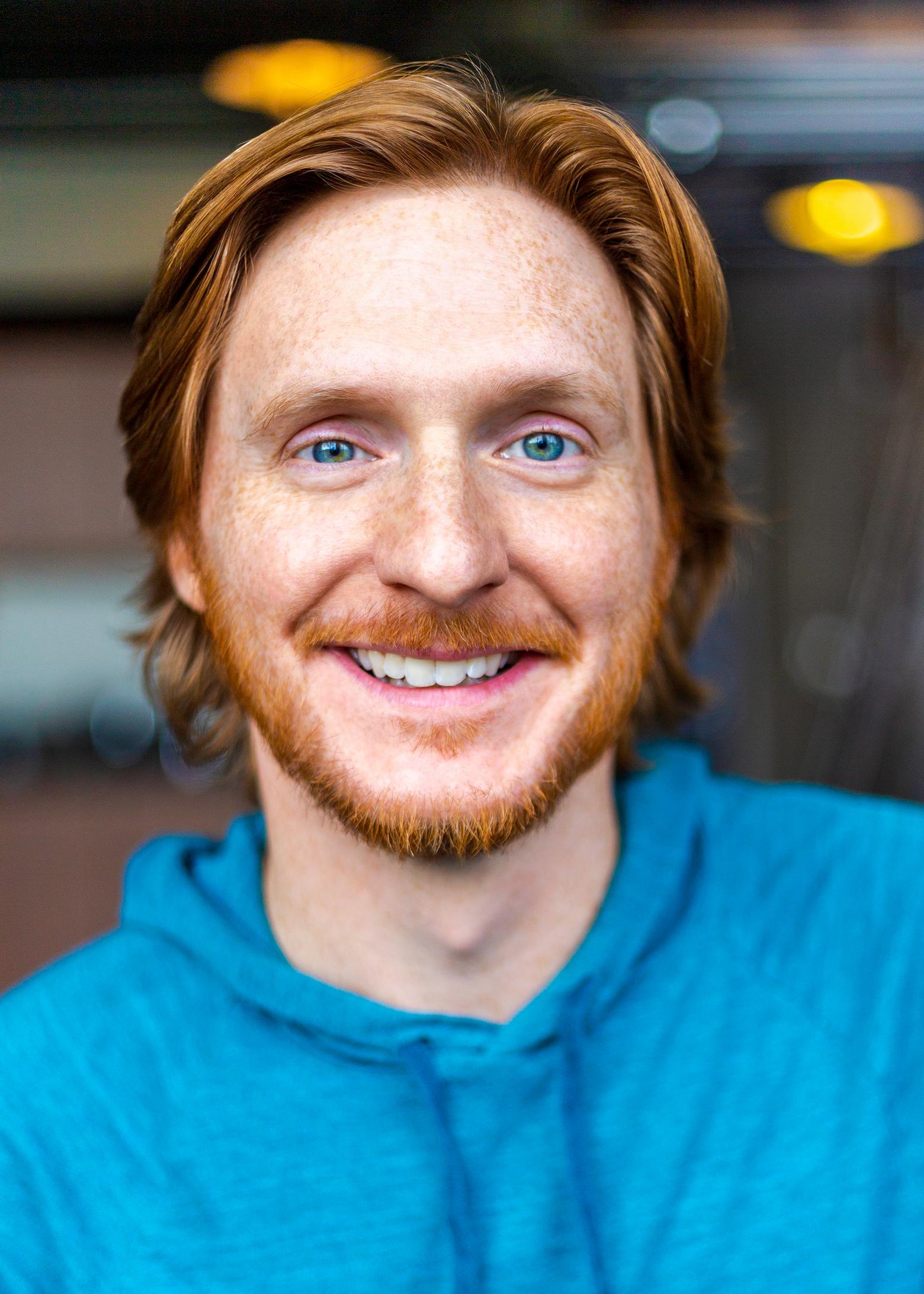 actor Brad Gage large photo