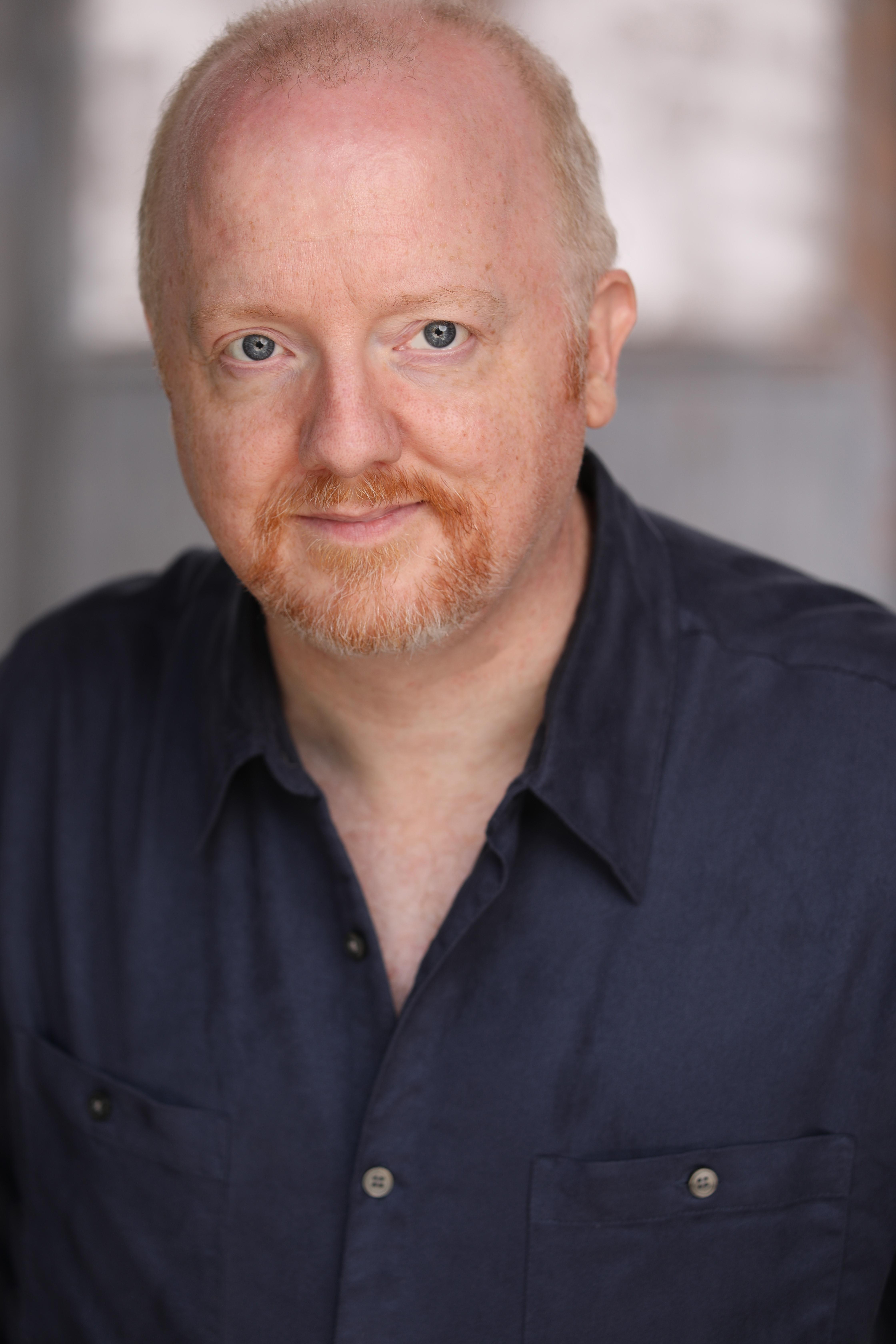 actor Tim Mollen large photo