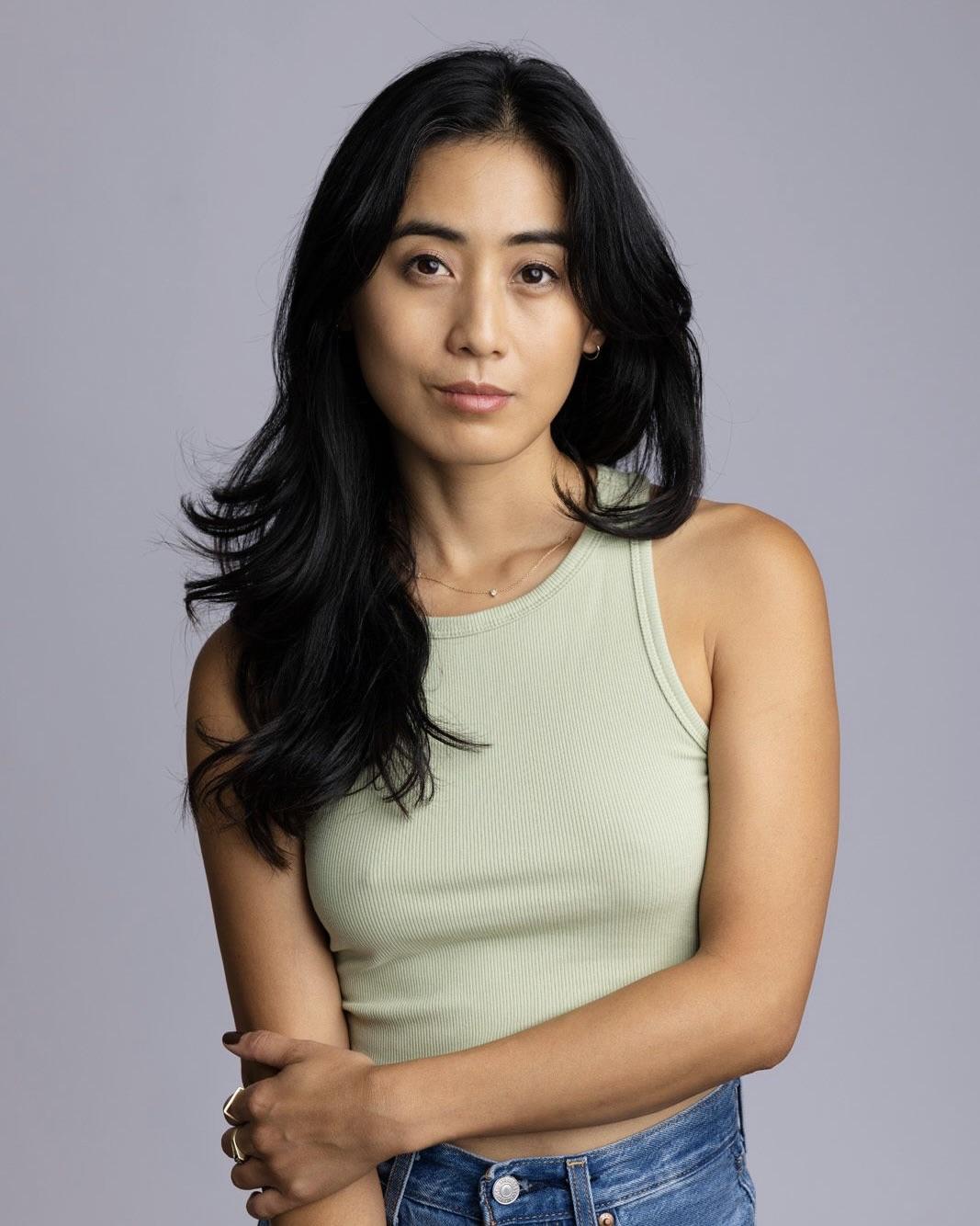 actor Elizabeth Trieu large photo