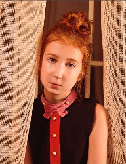 actor Willa Skye large photo