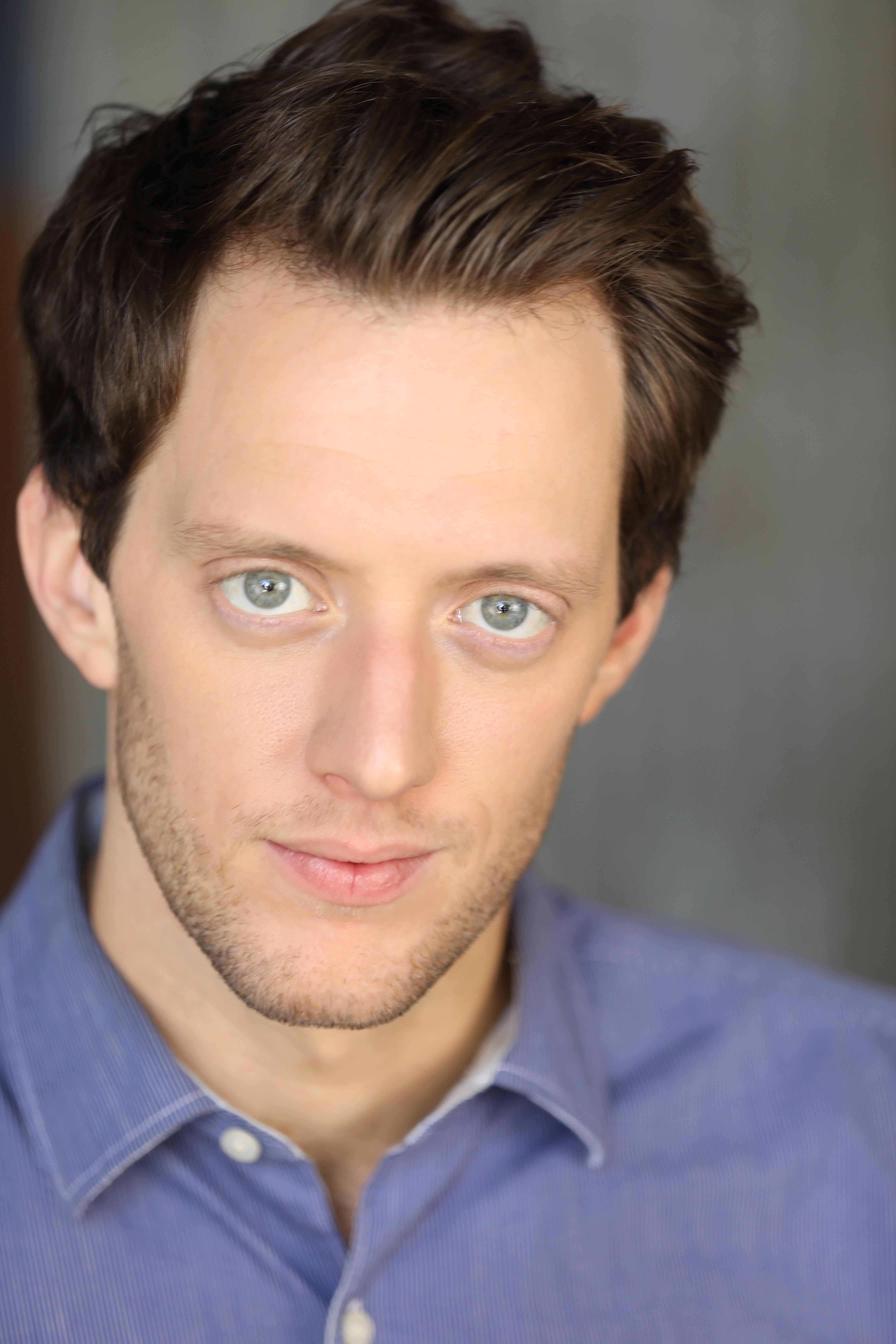 actor Kyle Helf large photo