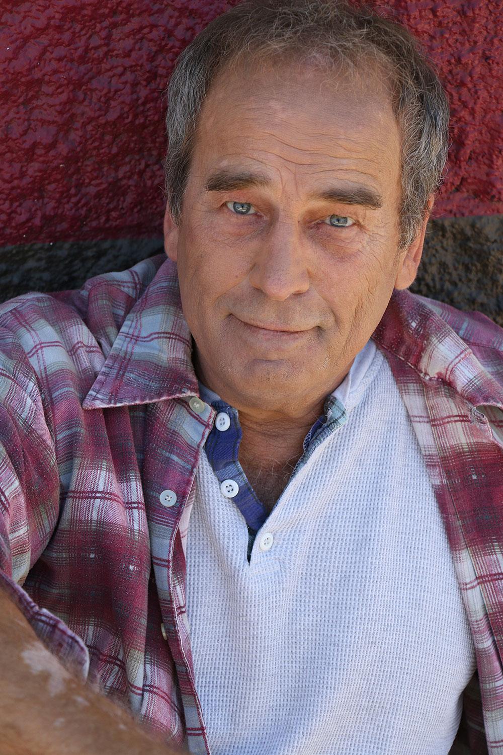 actor Tracy Miller large photo