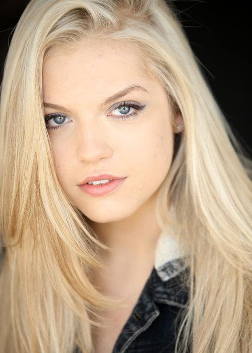 actor Shauna Case large photo