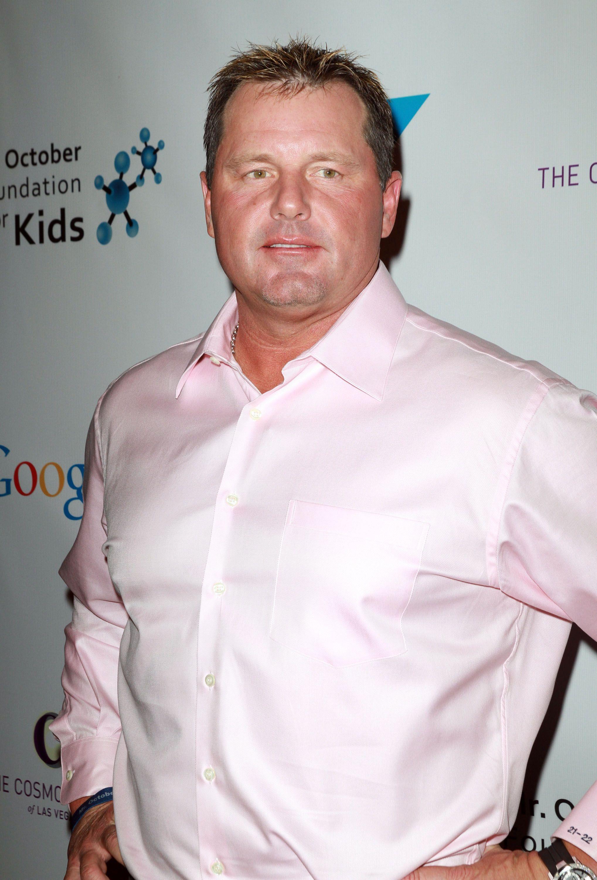 actor Roger Clemens large photo