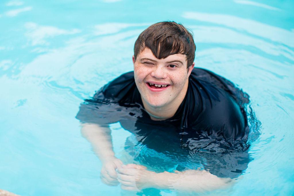 actor Beau Wright large photo