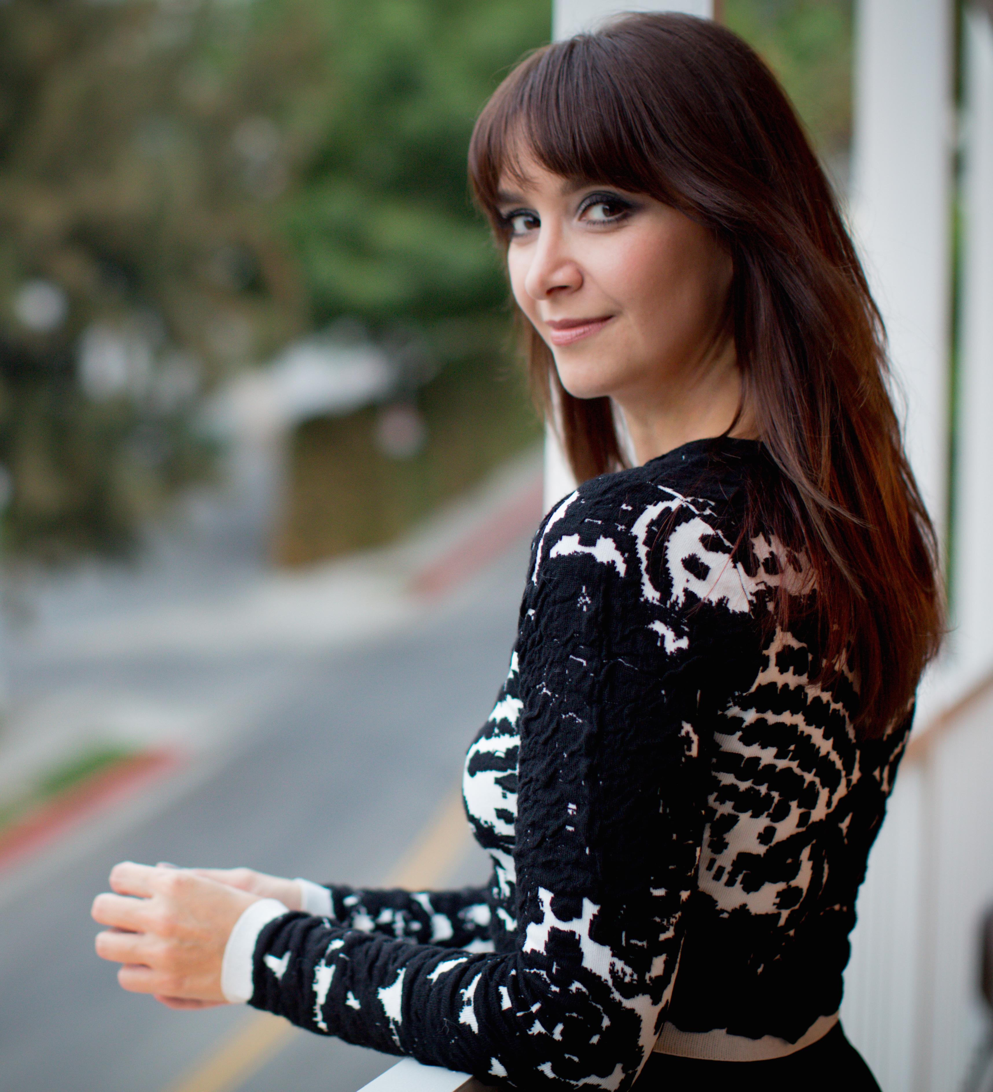 actor Lindsay Zir large photo