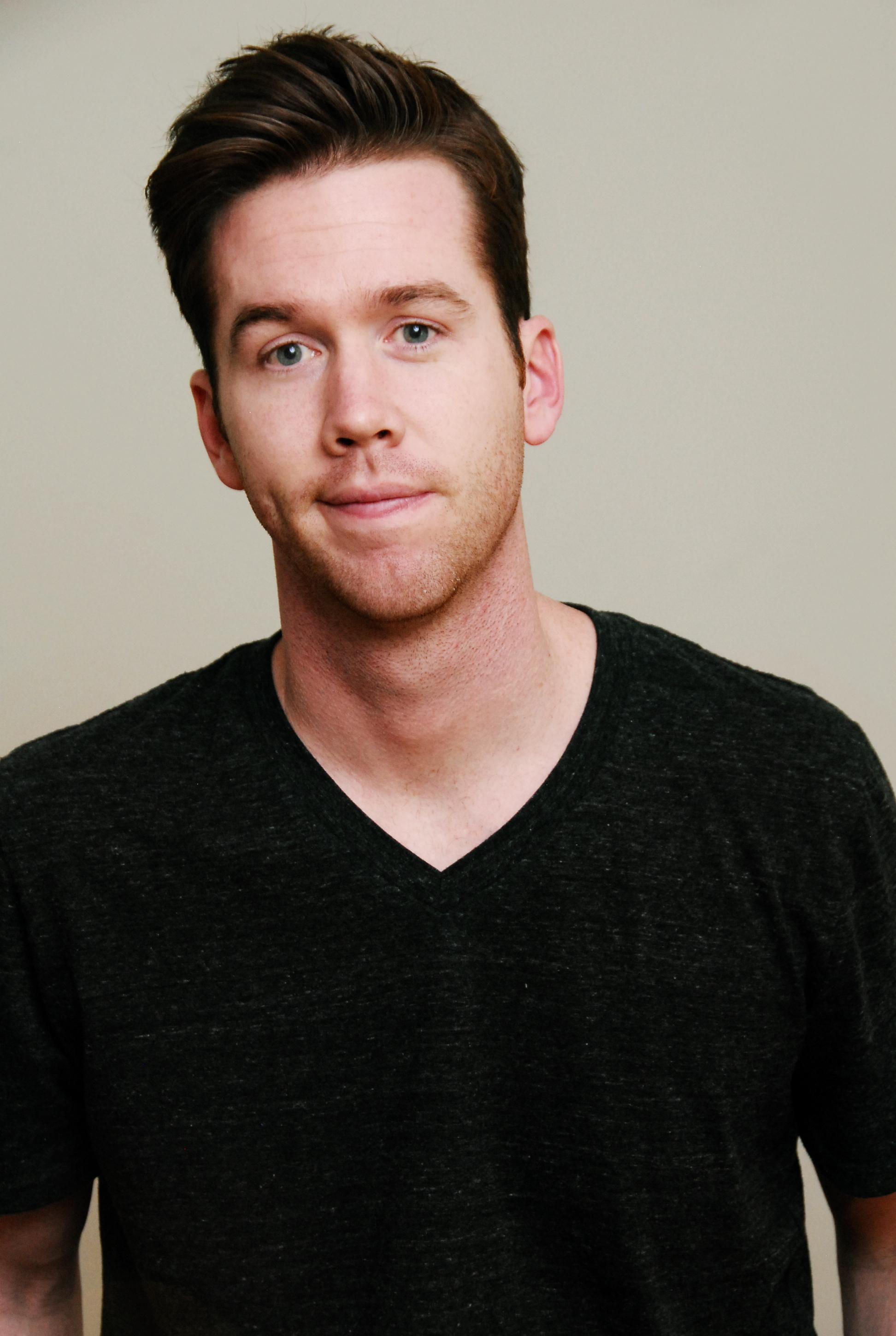 actor Bryan Price large photo