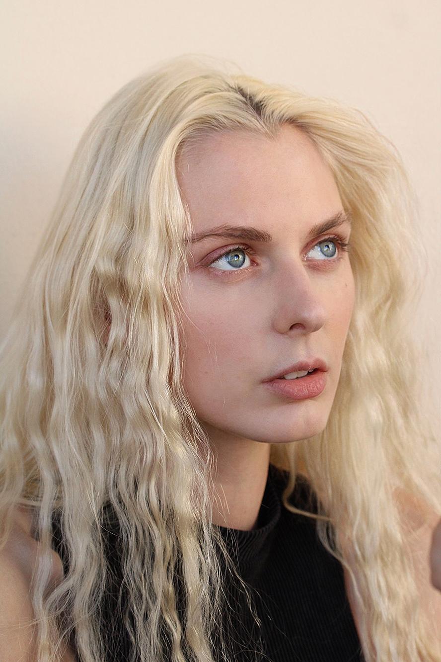 actor Stevie Dust large photo