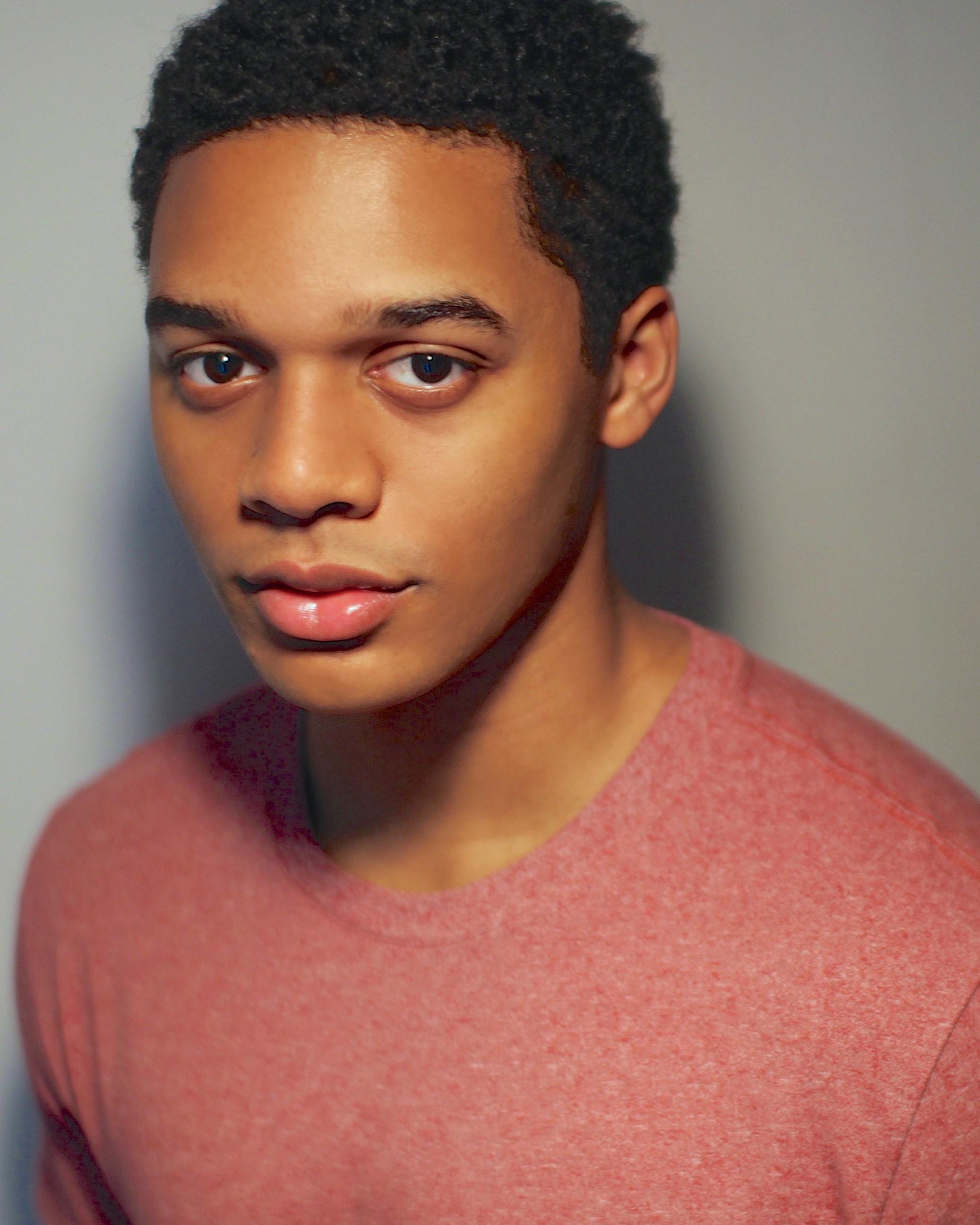 actor Niru Anya large photo