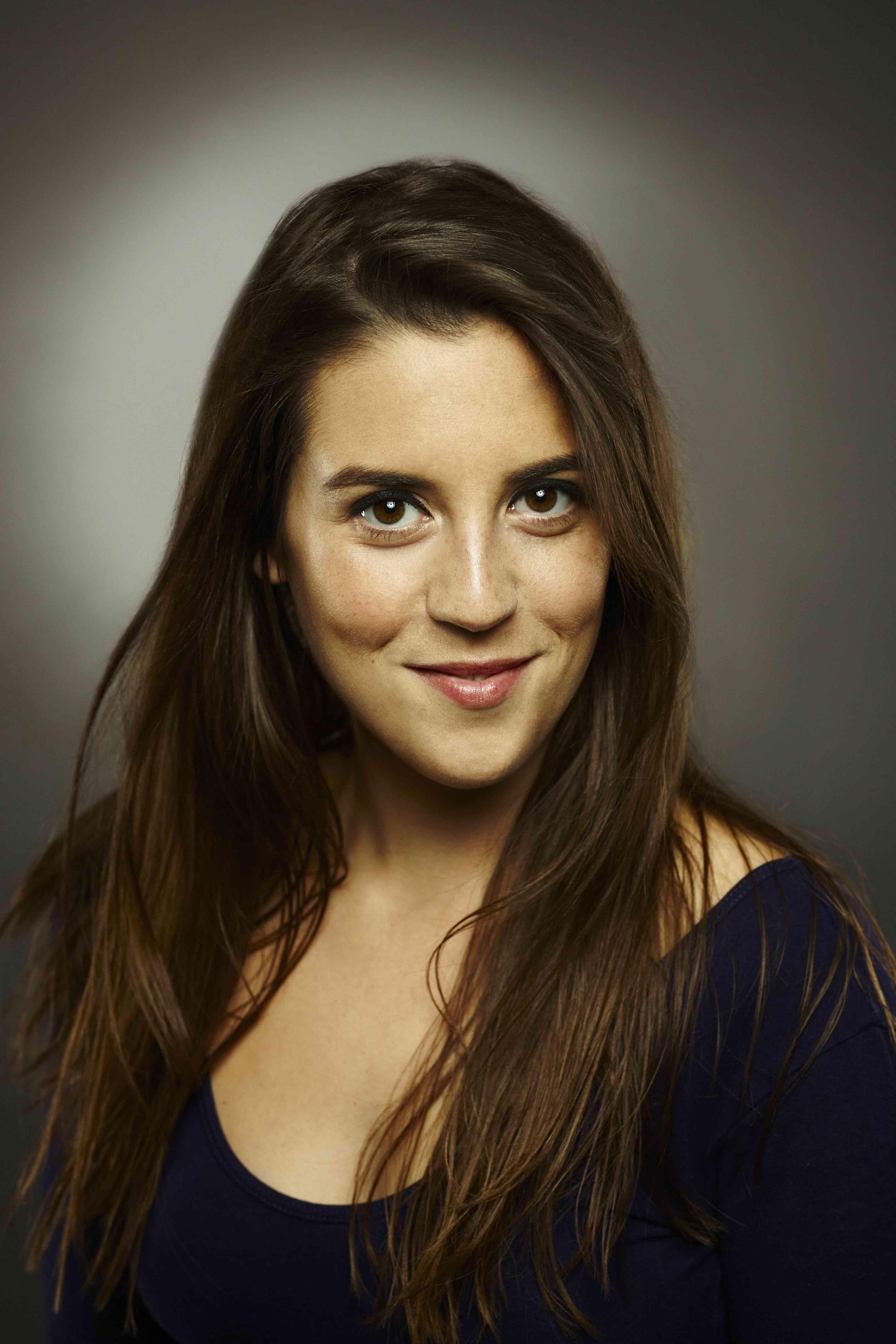 actor Camille Ucan large photo