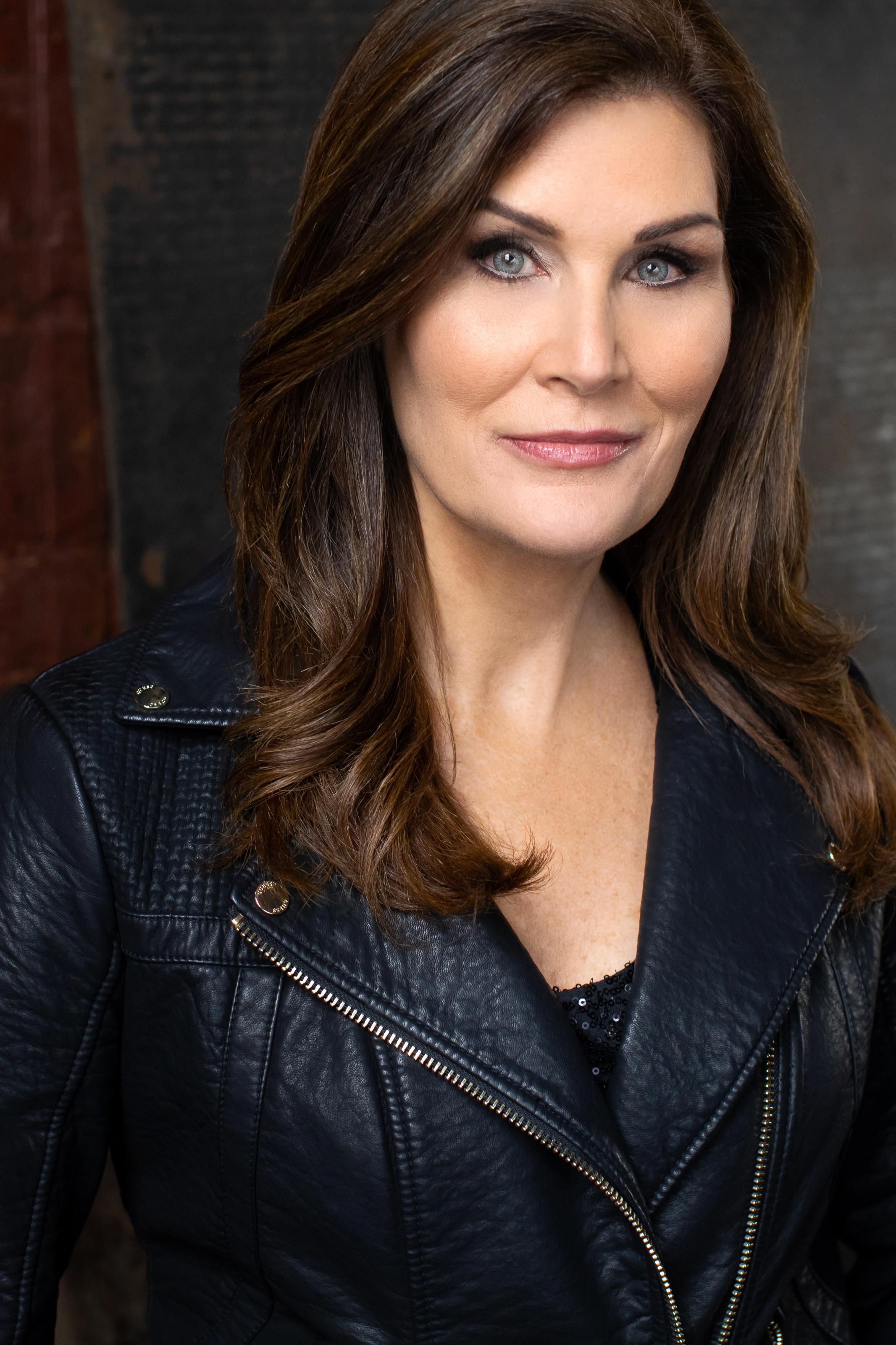 actor Polly Cassiday Doyle large photo