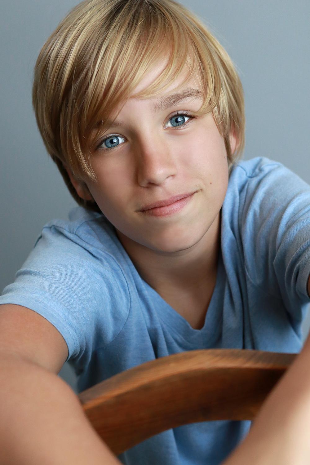 actor Teddy Blum large photo