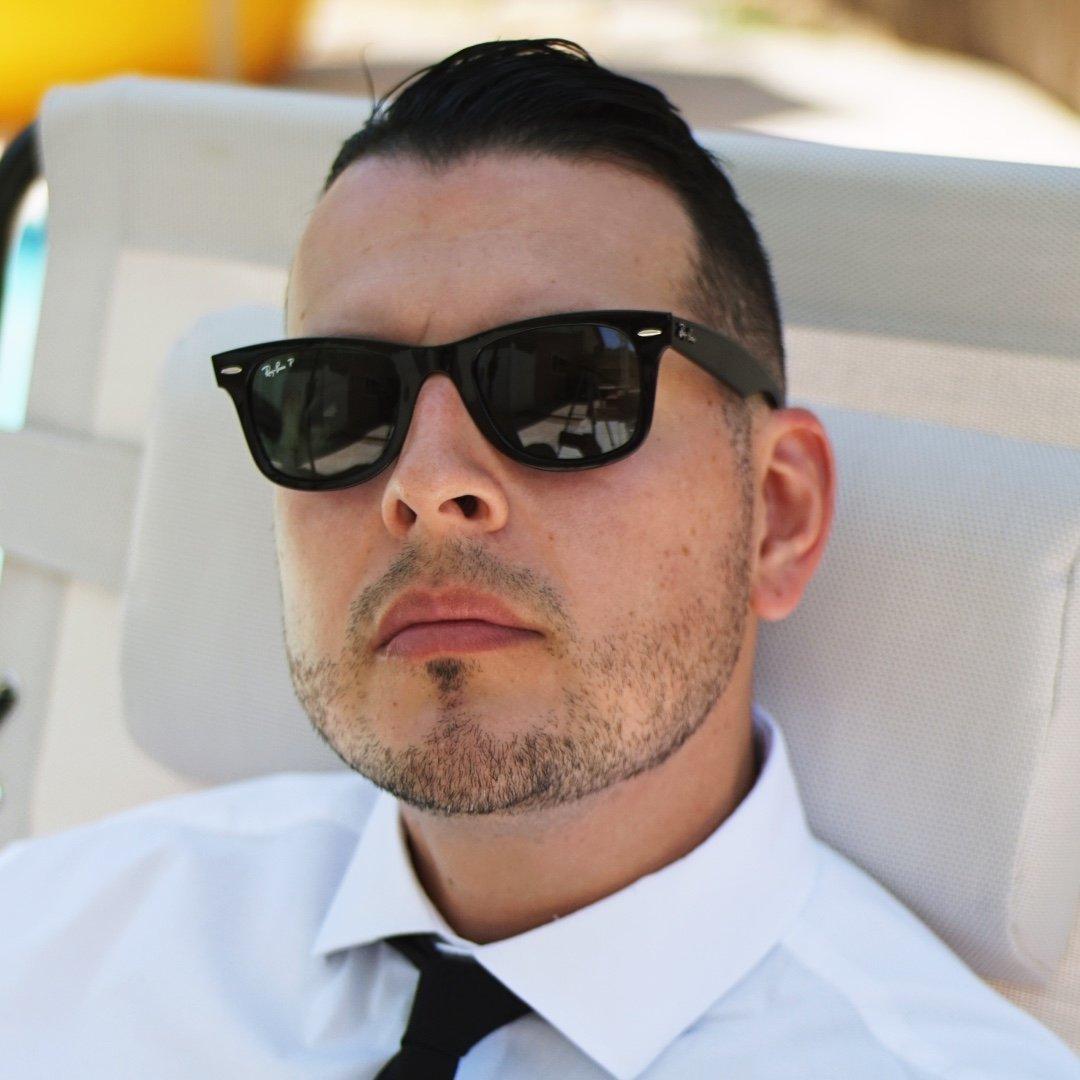 actor Davie Dave large photo