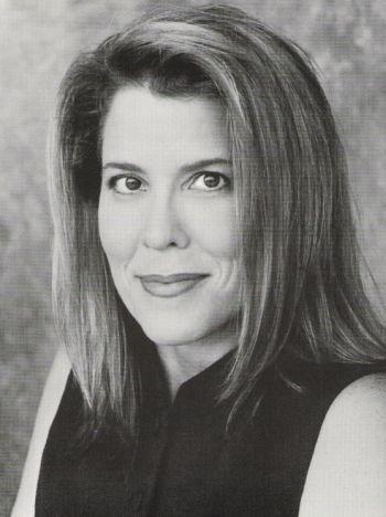 actor Gigi Goyette large photo