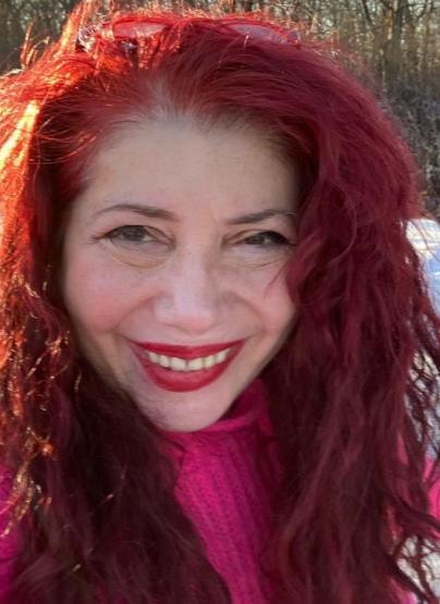 actor Cynthia Tombros large photo