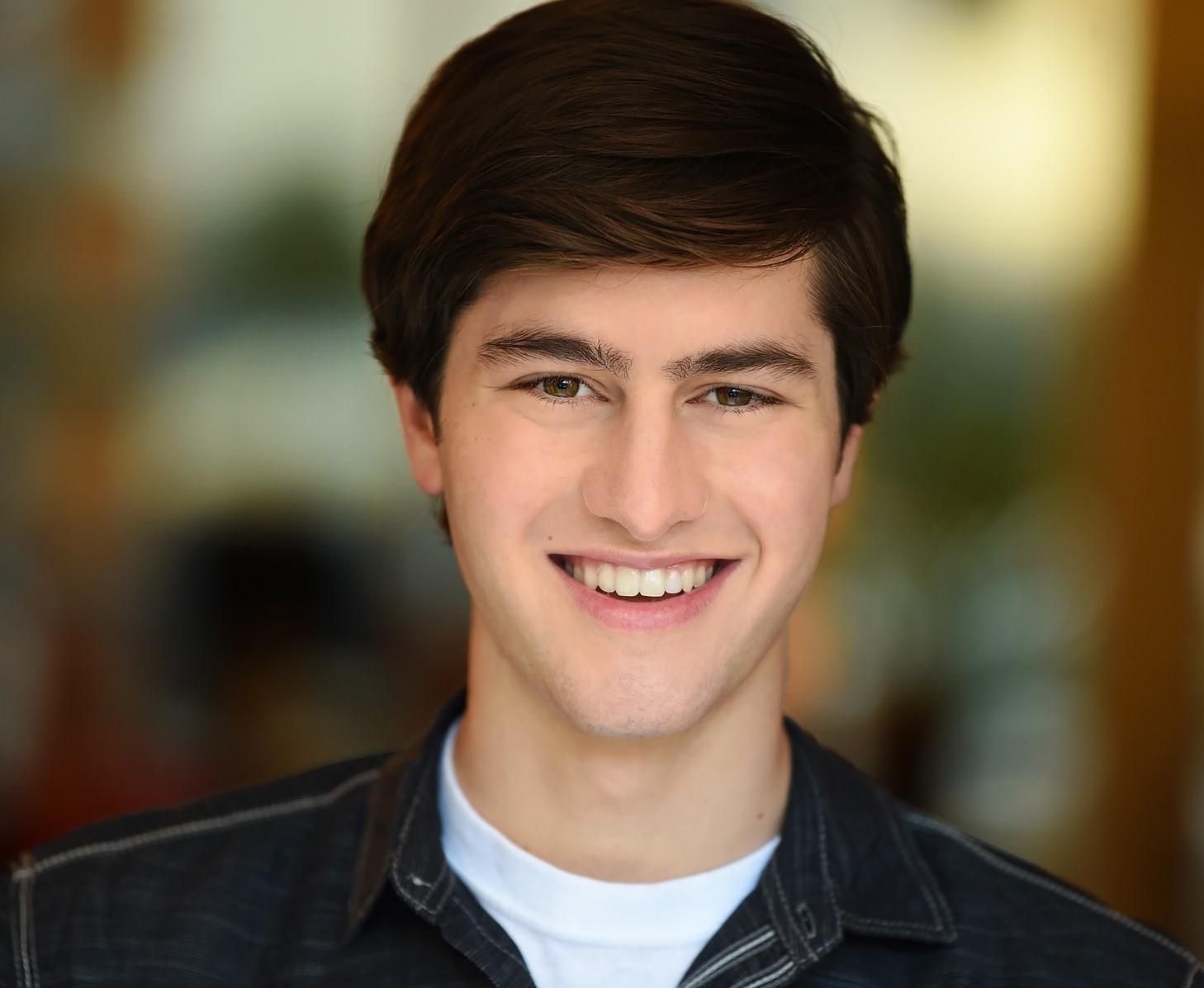 actor Devin Albert large photo