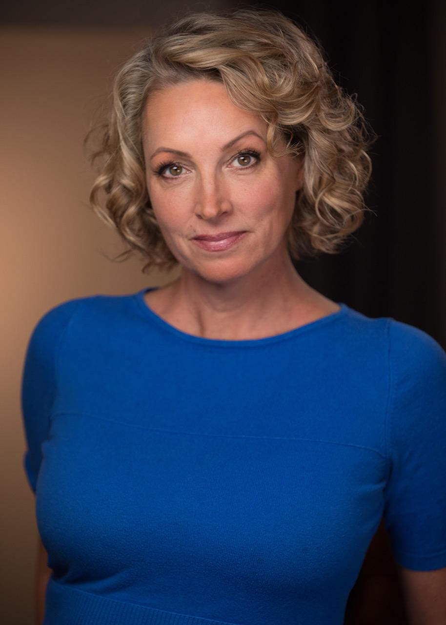 actor Mim Drew large photo