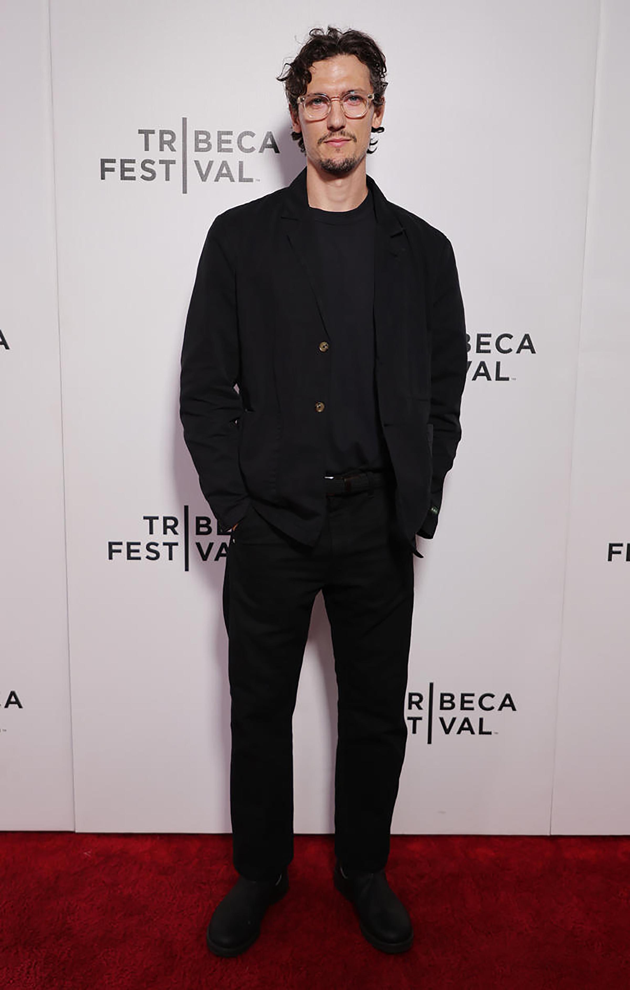 actor Tyler Riggs large photo