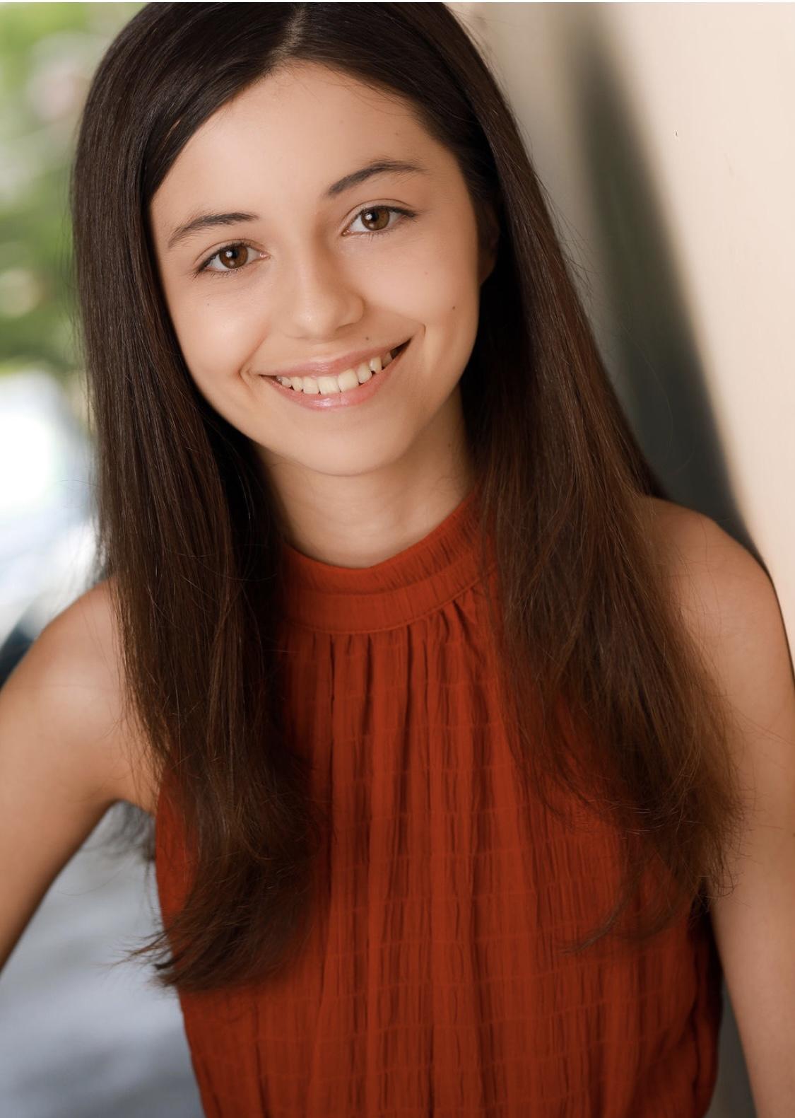 actor Taylor Grace Boughton large photo