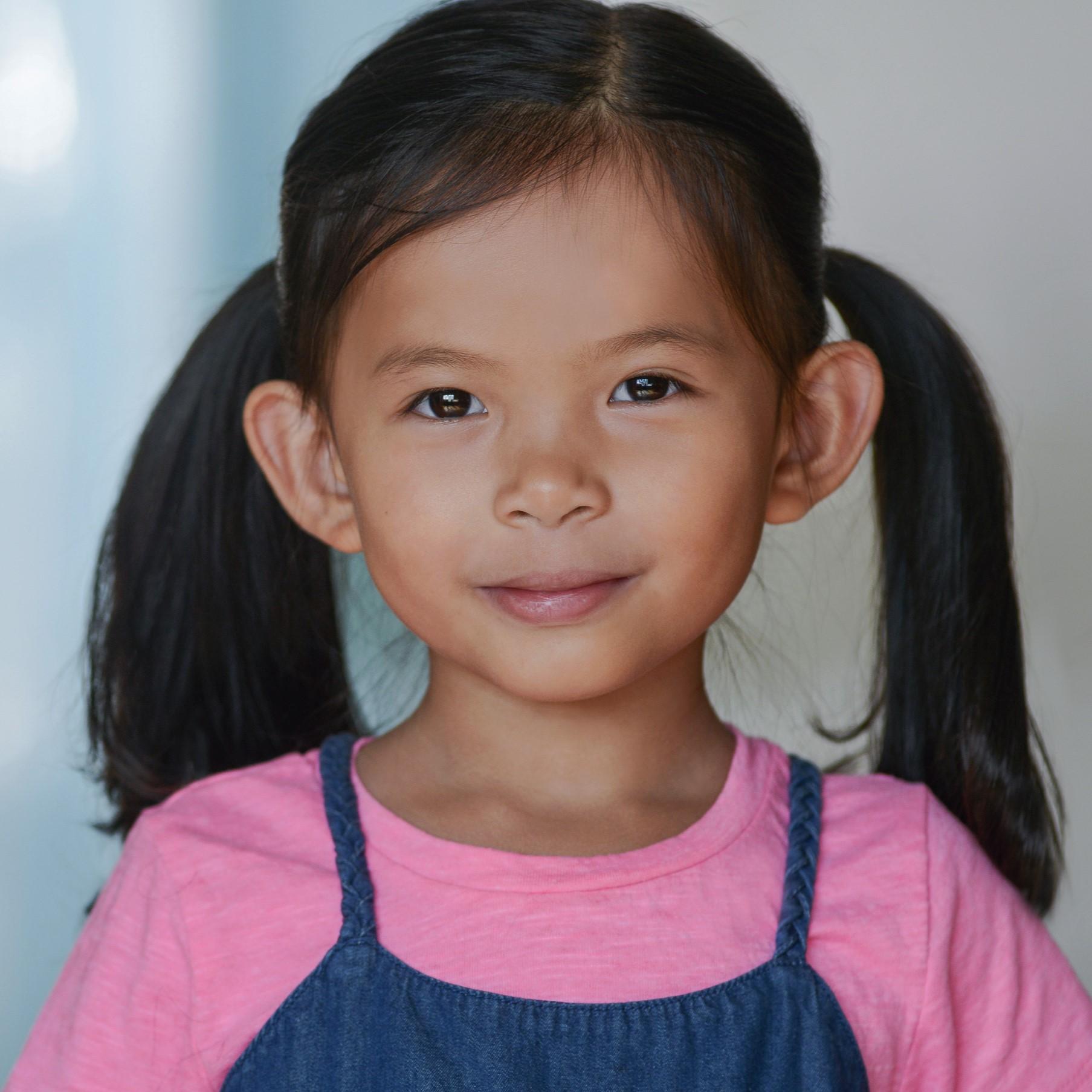 actor Breeze Dango large photo