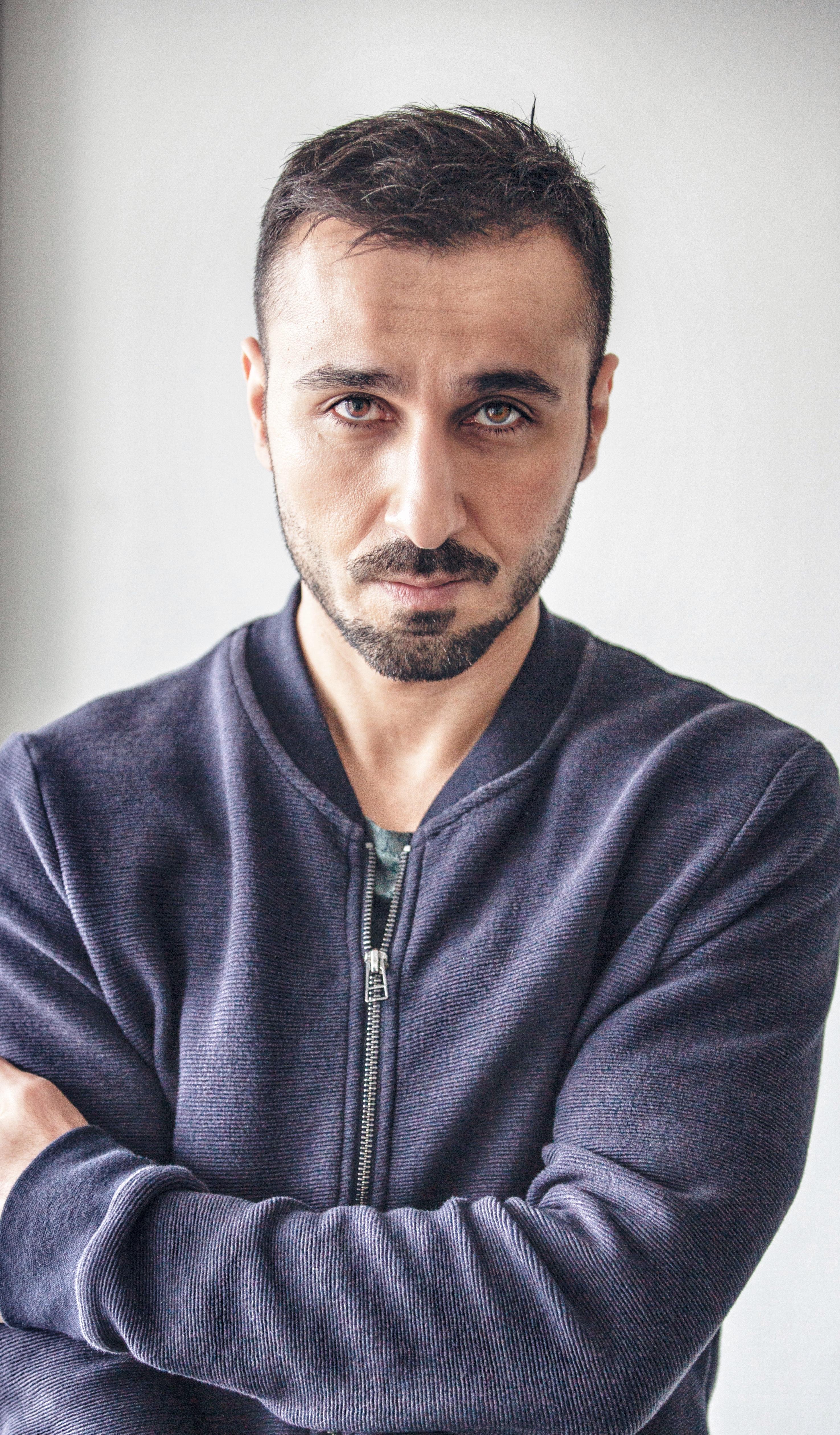 actor Peshang Rad large photo