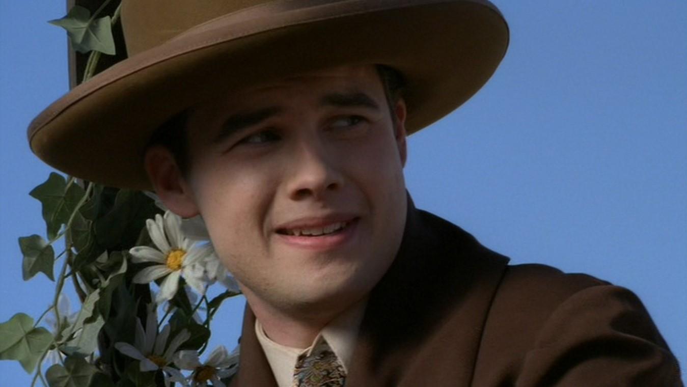 actor Patrick Levis large photo