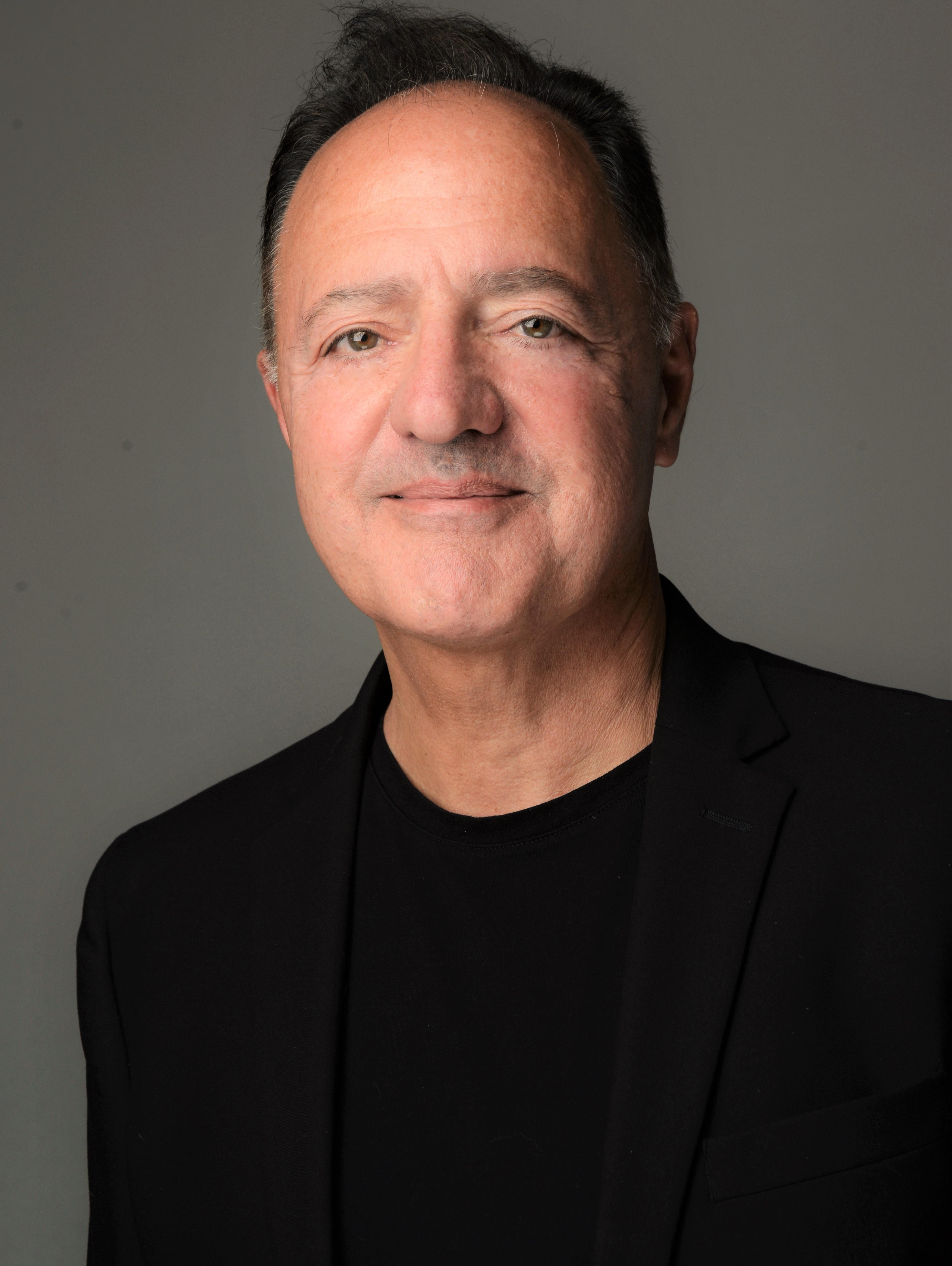 actor Don Pecchia large photo