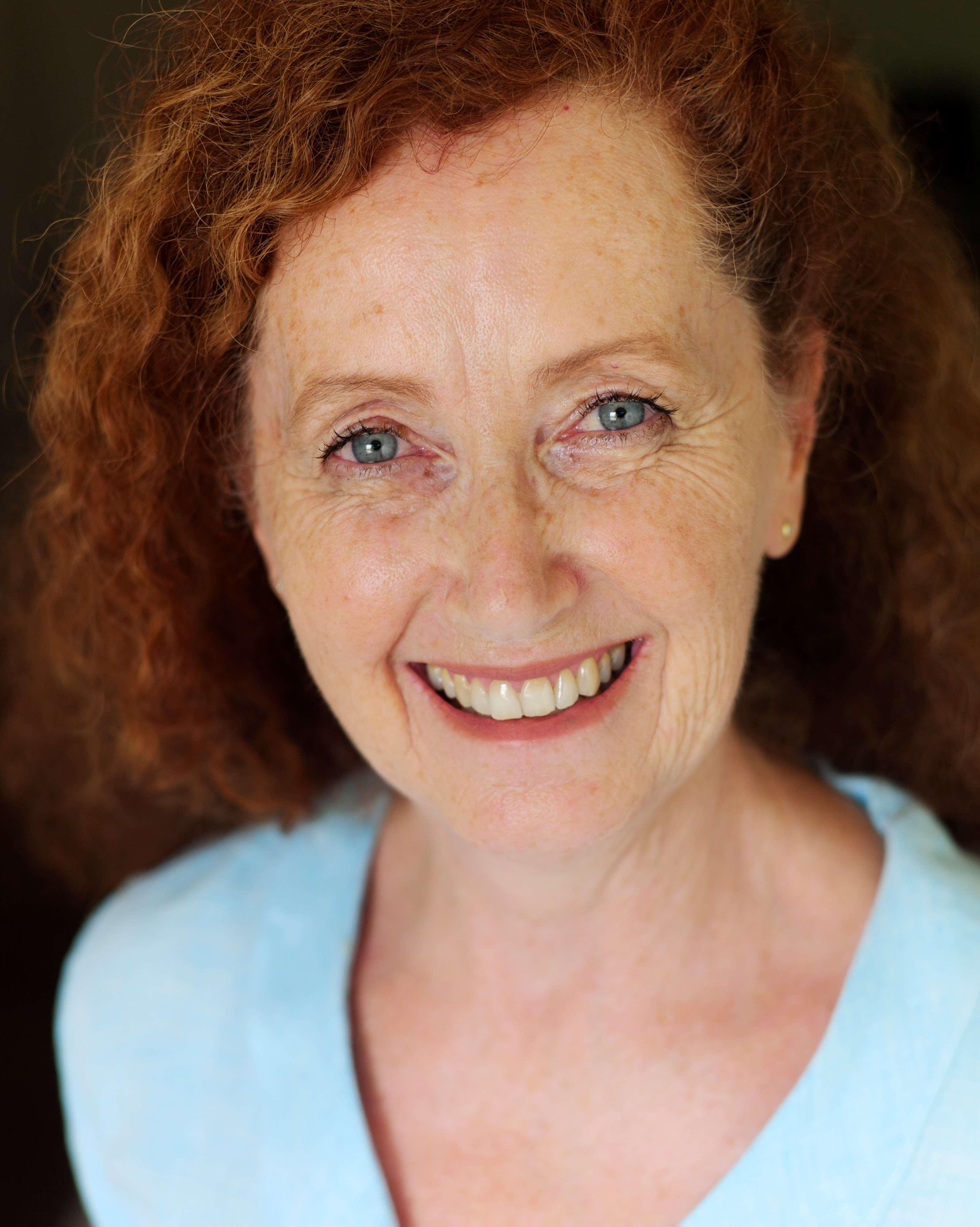 actor Di Smith large photo