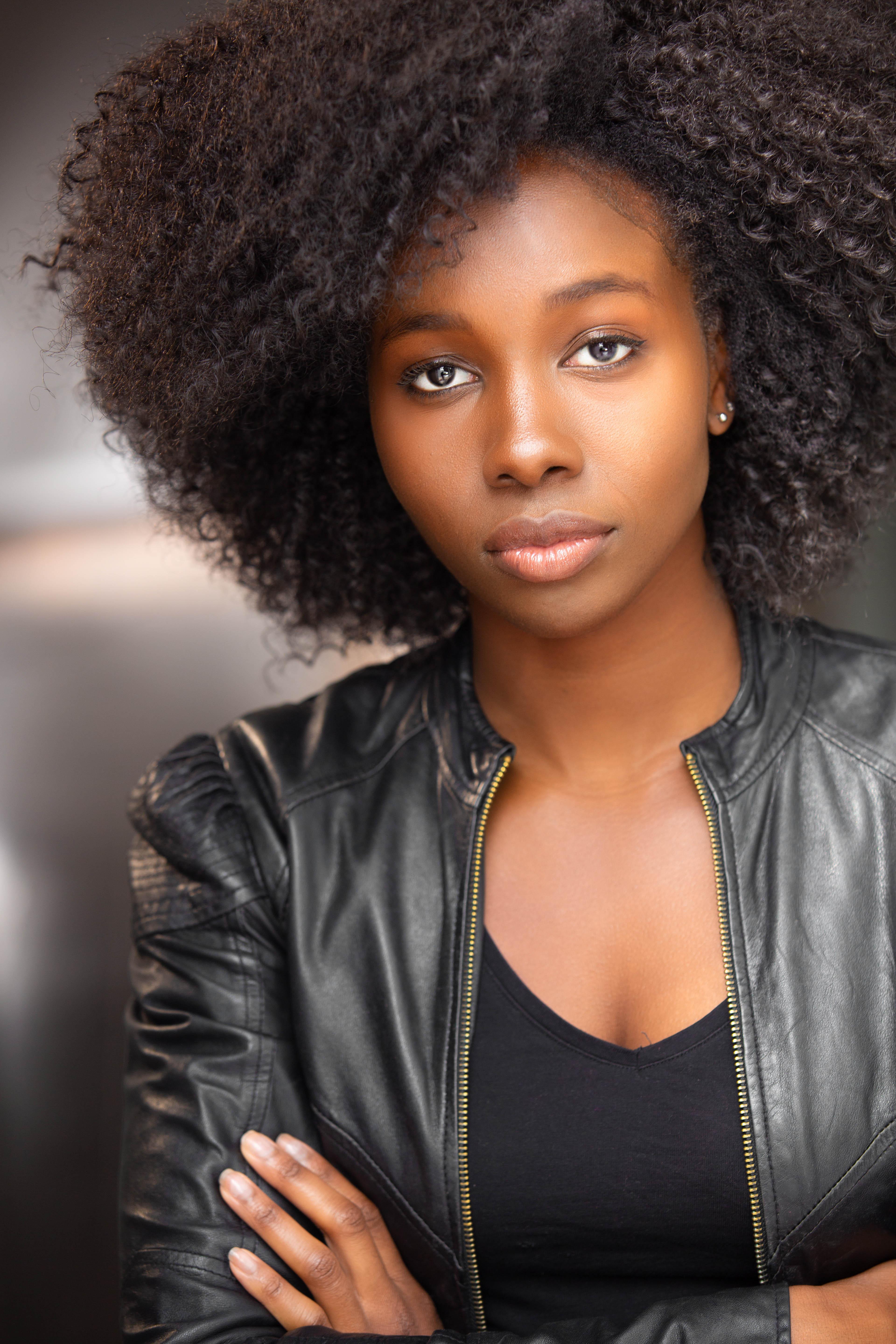 actor Bella Ivory large photo