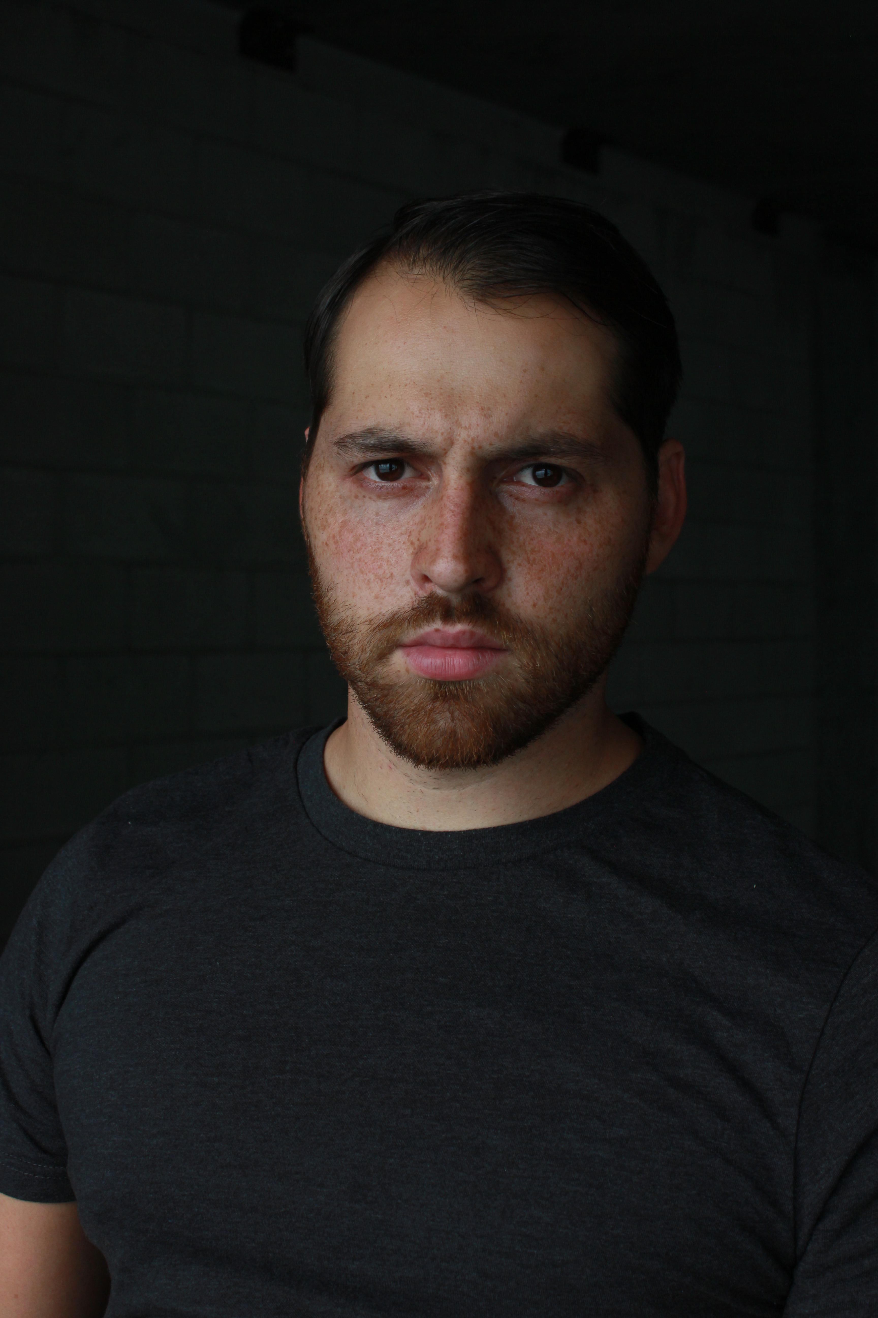 actor Beni Alexander large photo