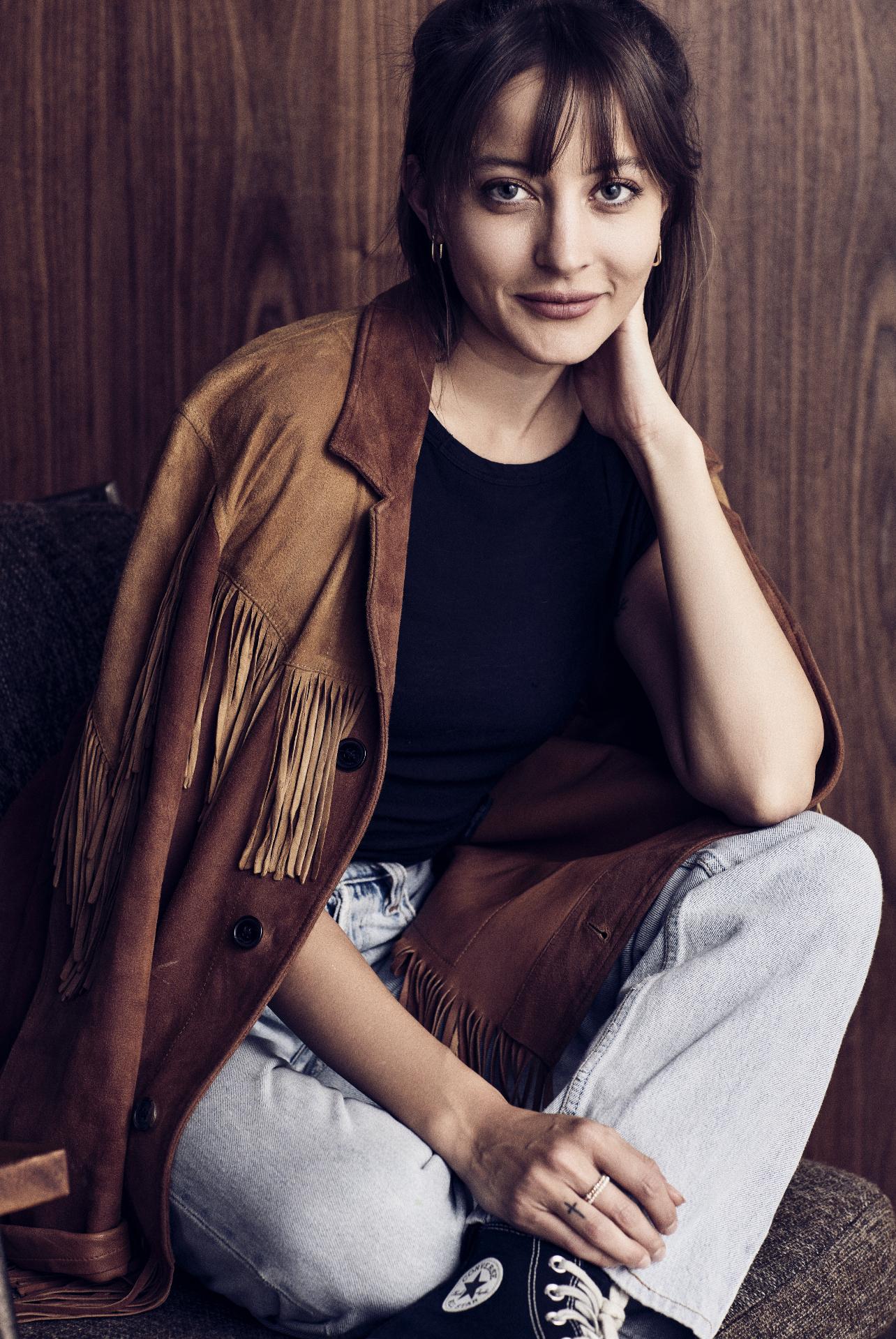 actor Magen Mattox large photo