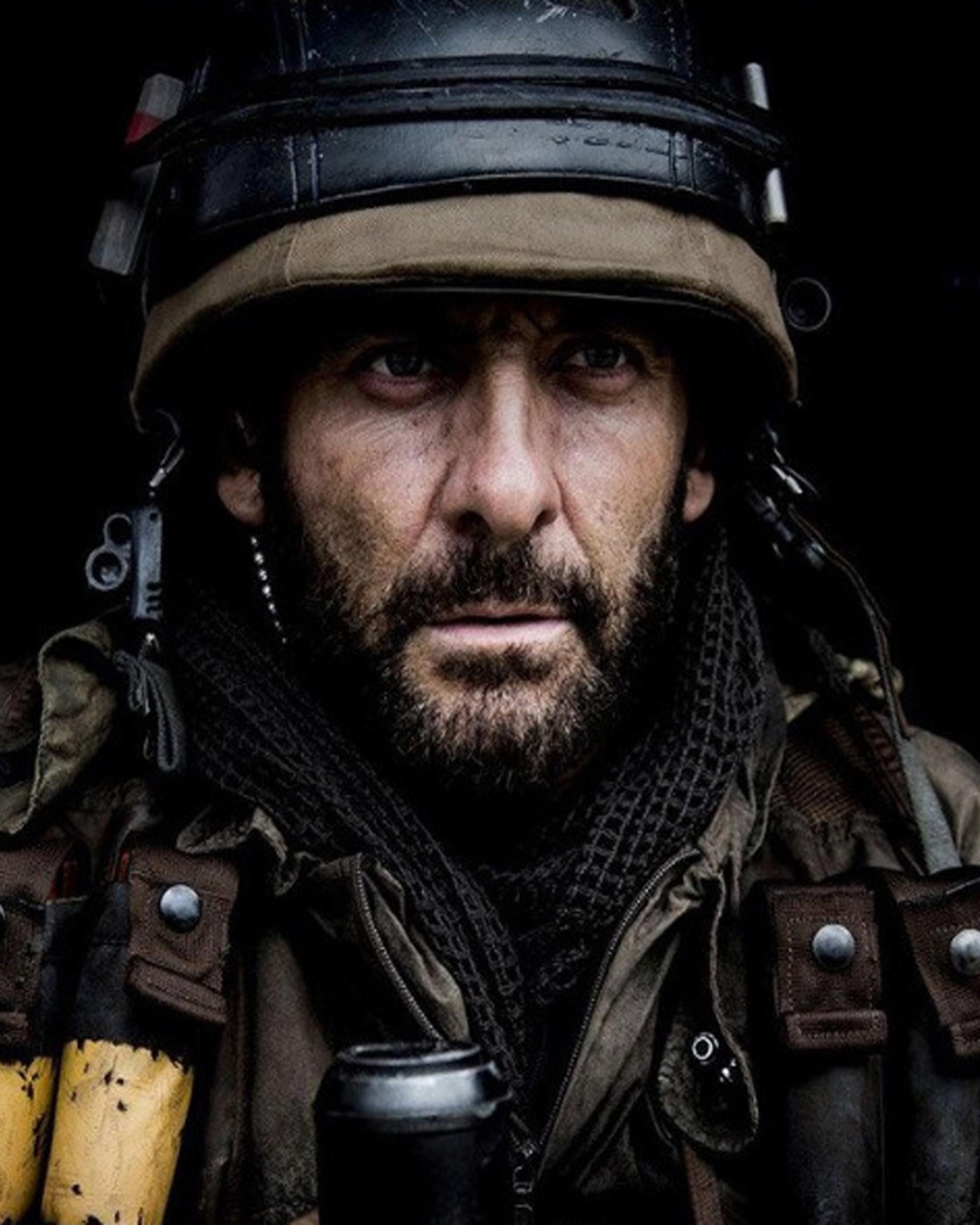 actor Matthew Stirling large photo