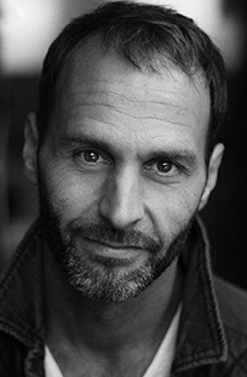 actor Gary Milner large photo