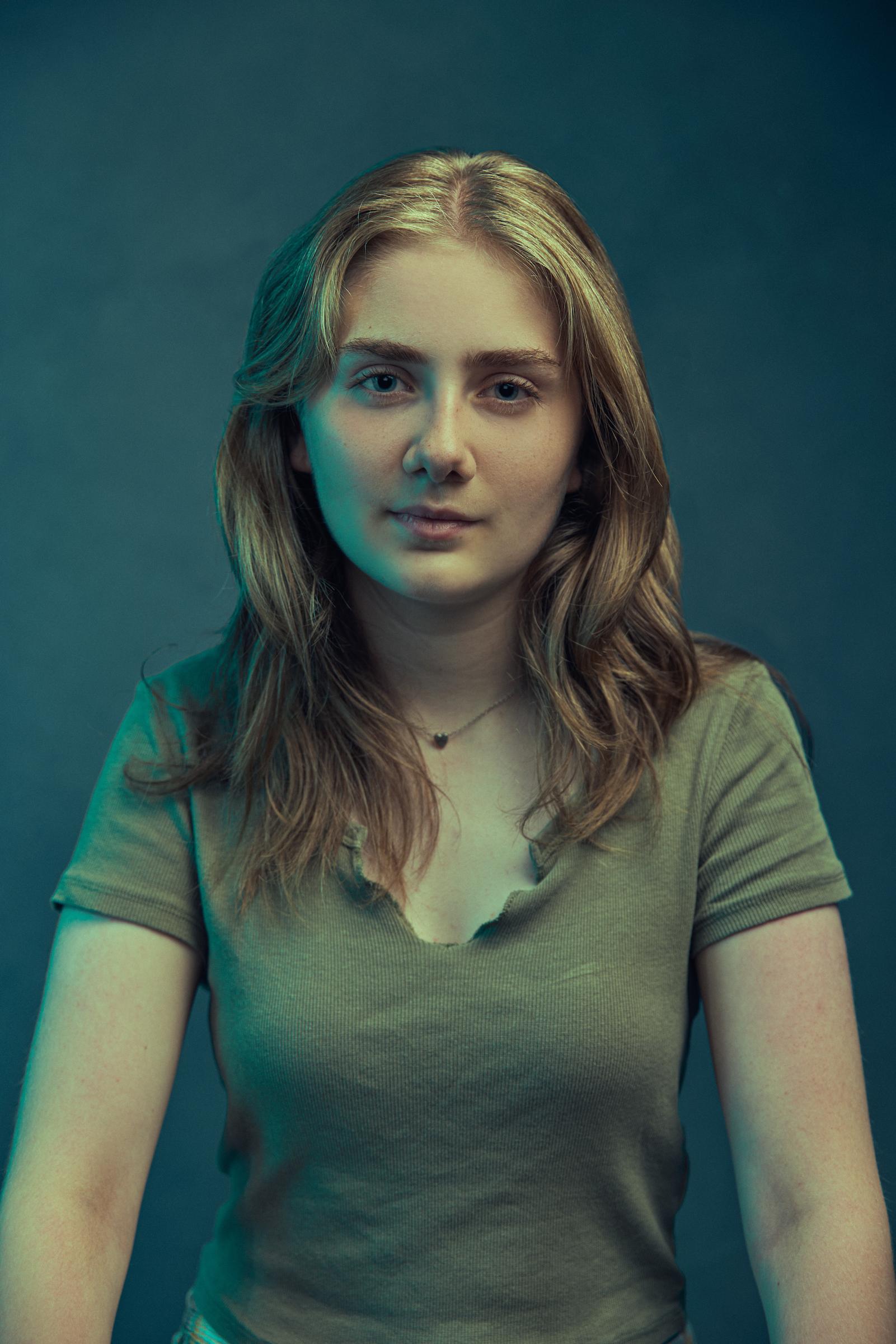 actor Elise Alexandre large photo