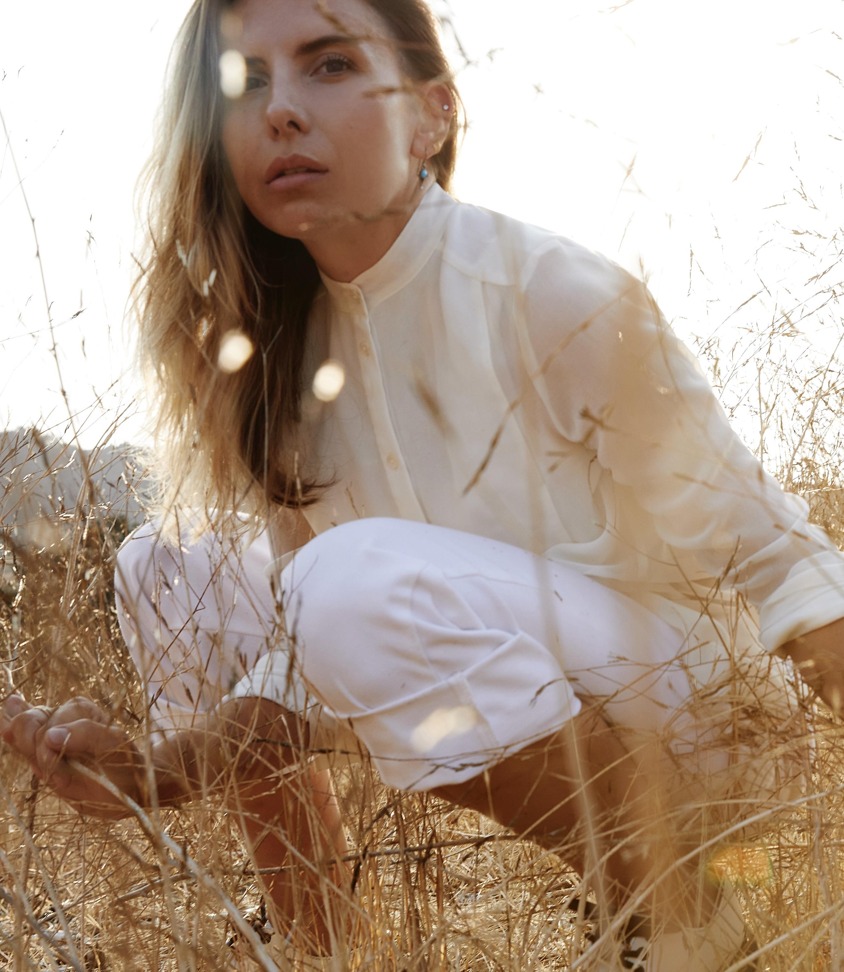 actor Jennifer Parkhill large photo