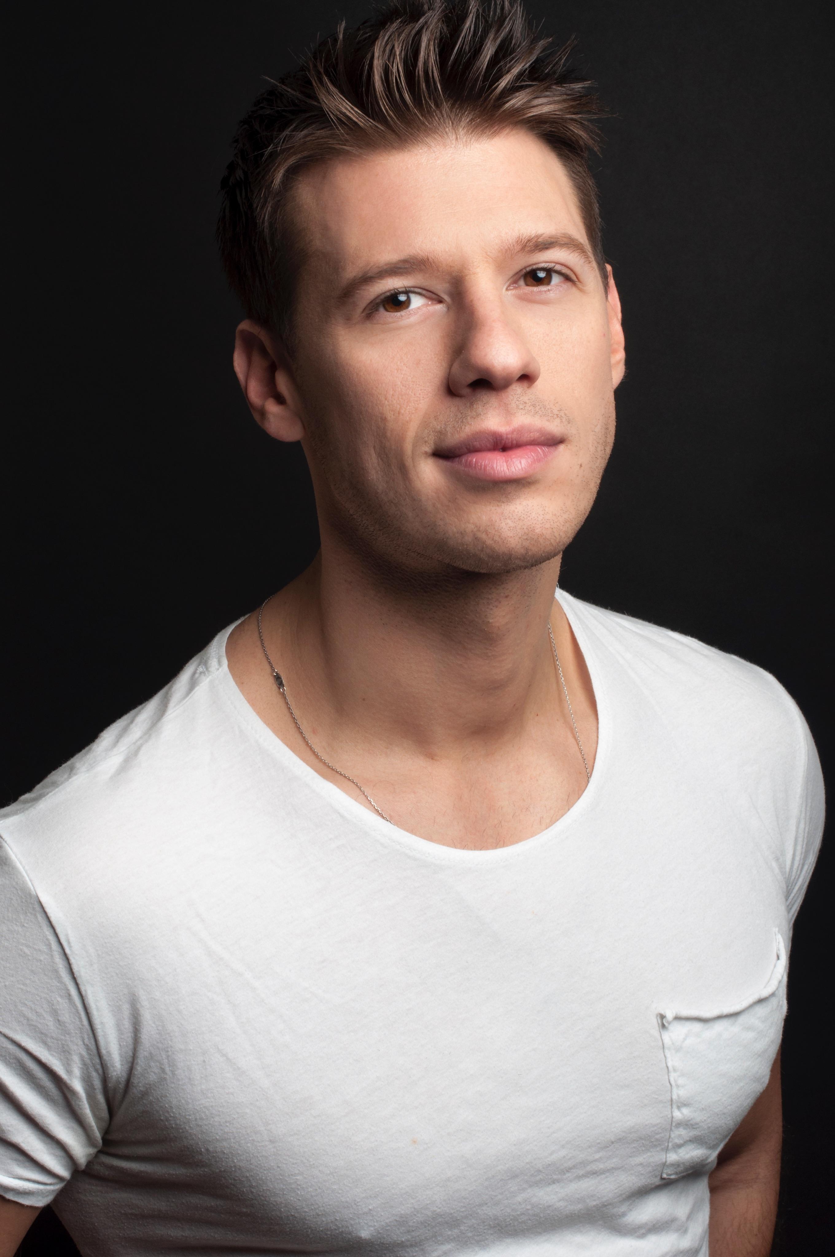 actor Constantine Rousouli large photo