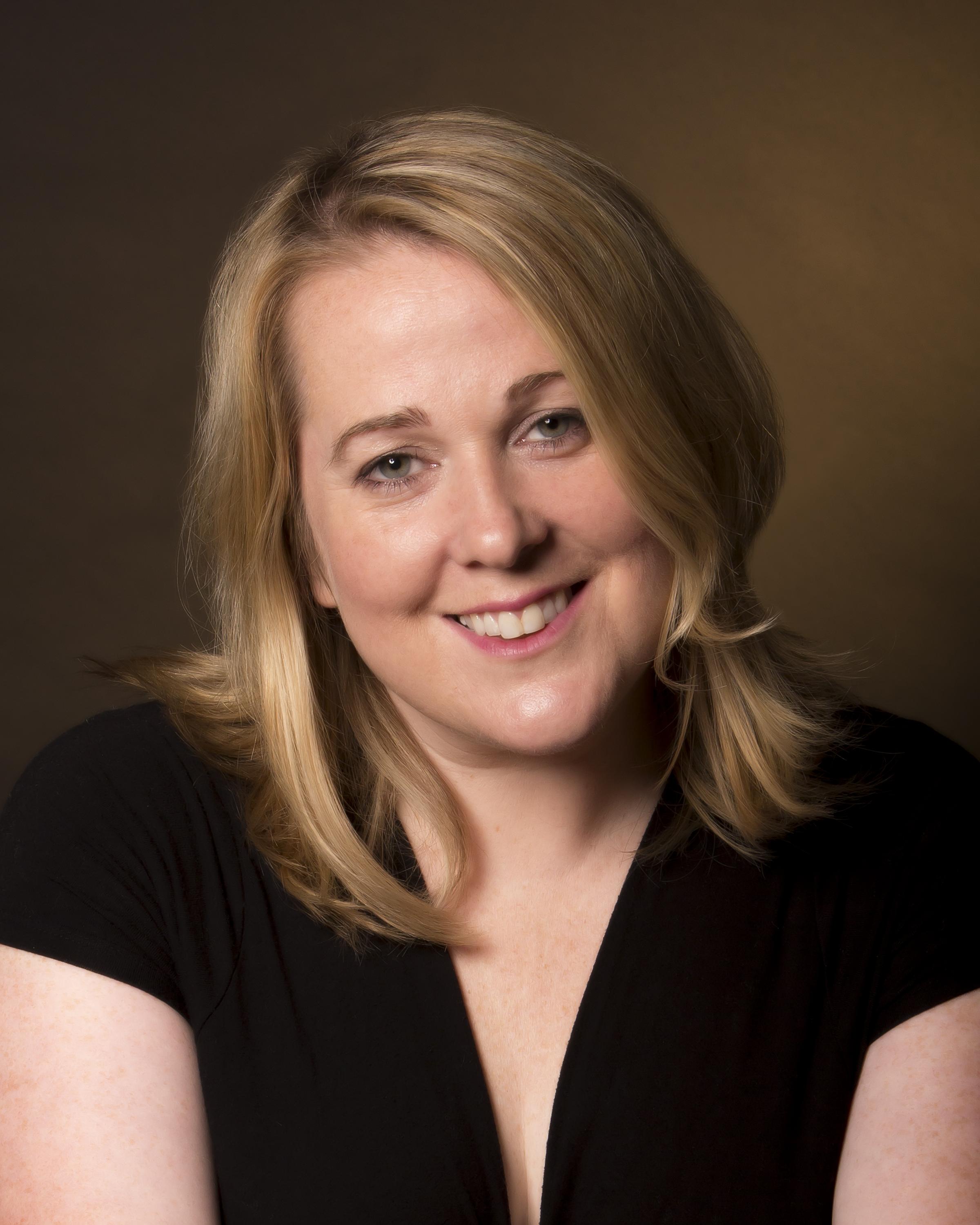 actor Clare Barrett large photo