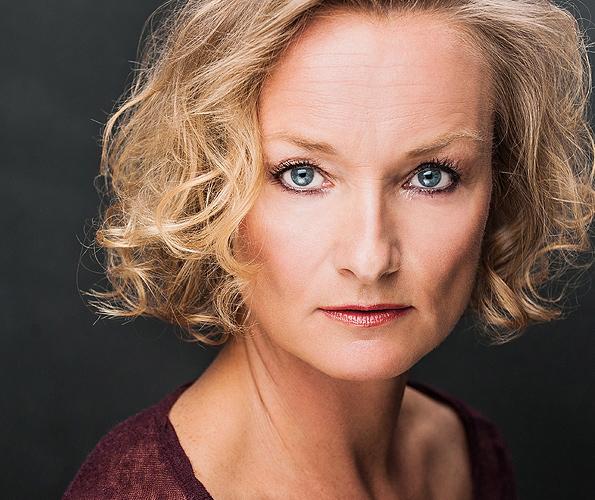 actor Ilka Urbach large photo