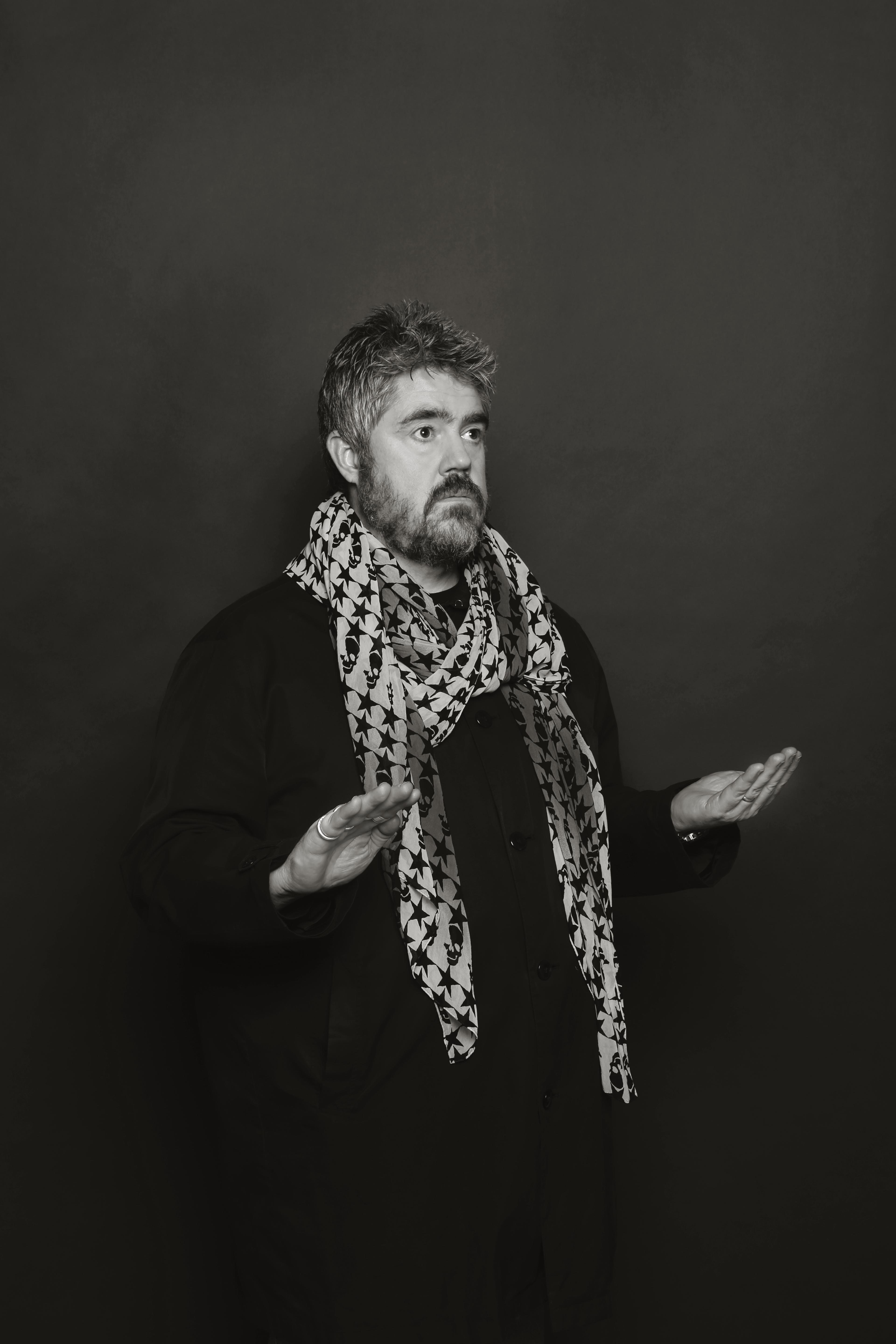 actor Phill Jupitus large photo