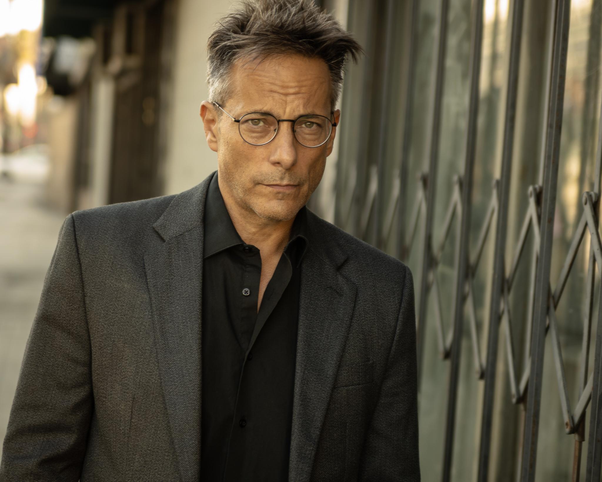 actor Allan Steele large photo