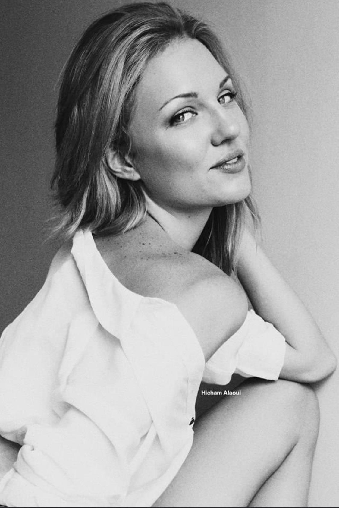 actor Lauren Arevian large photo