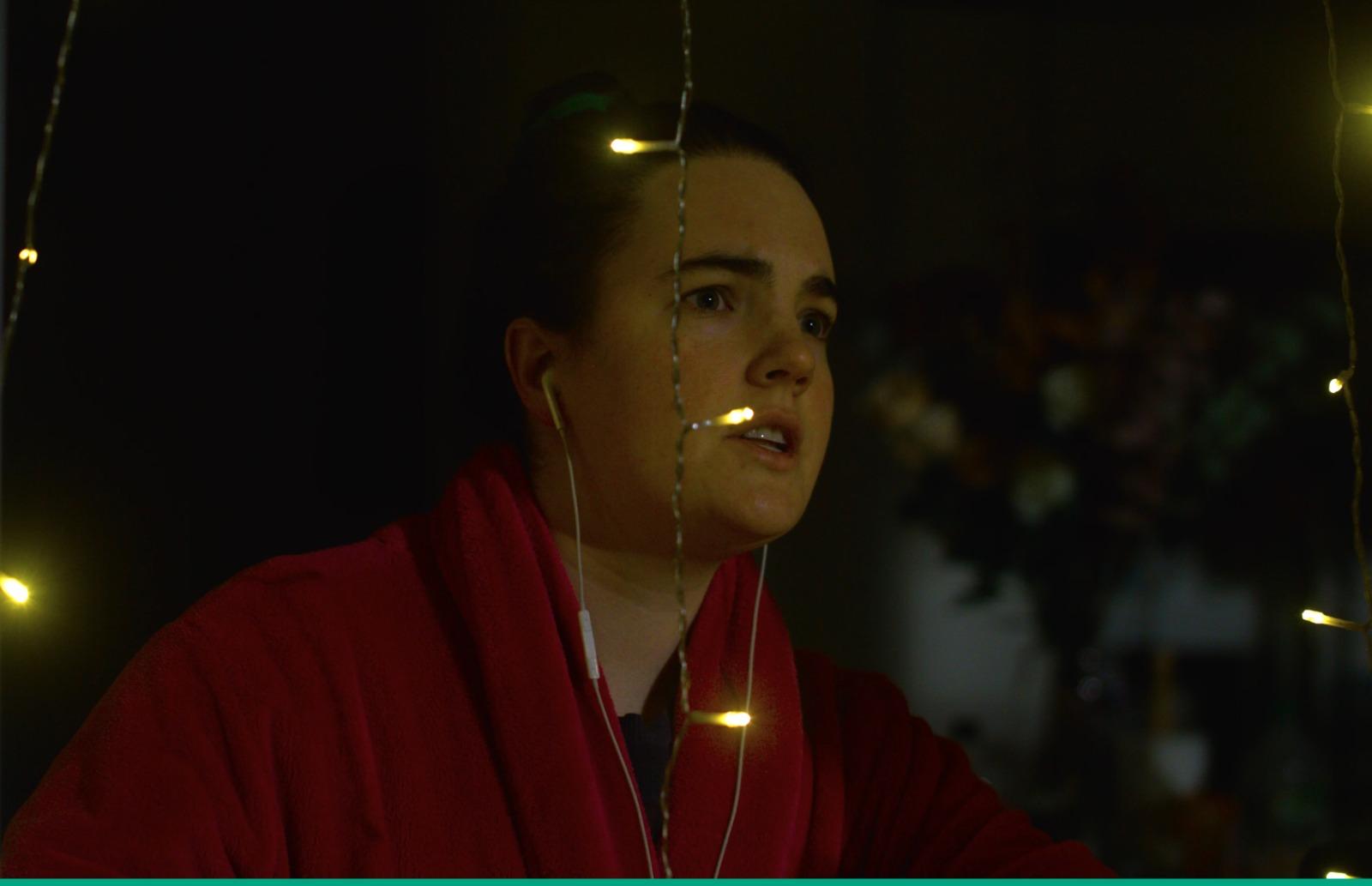 actor Julia Quayle large photo