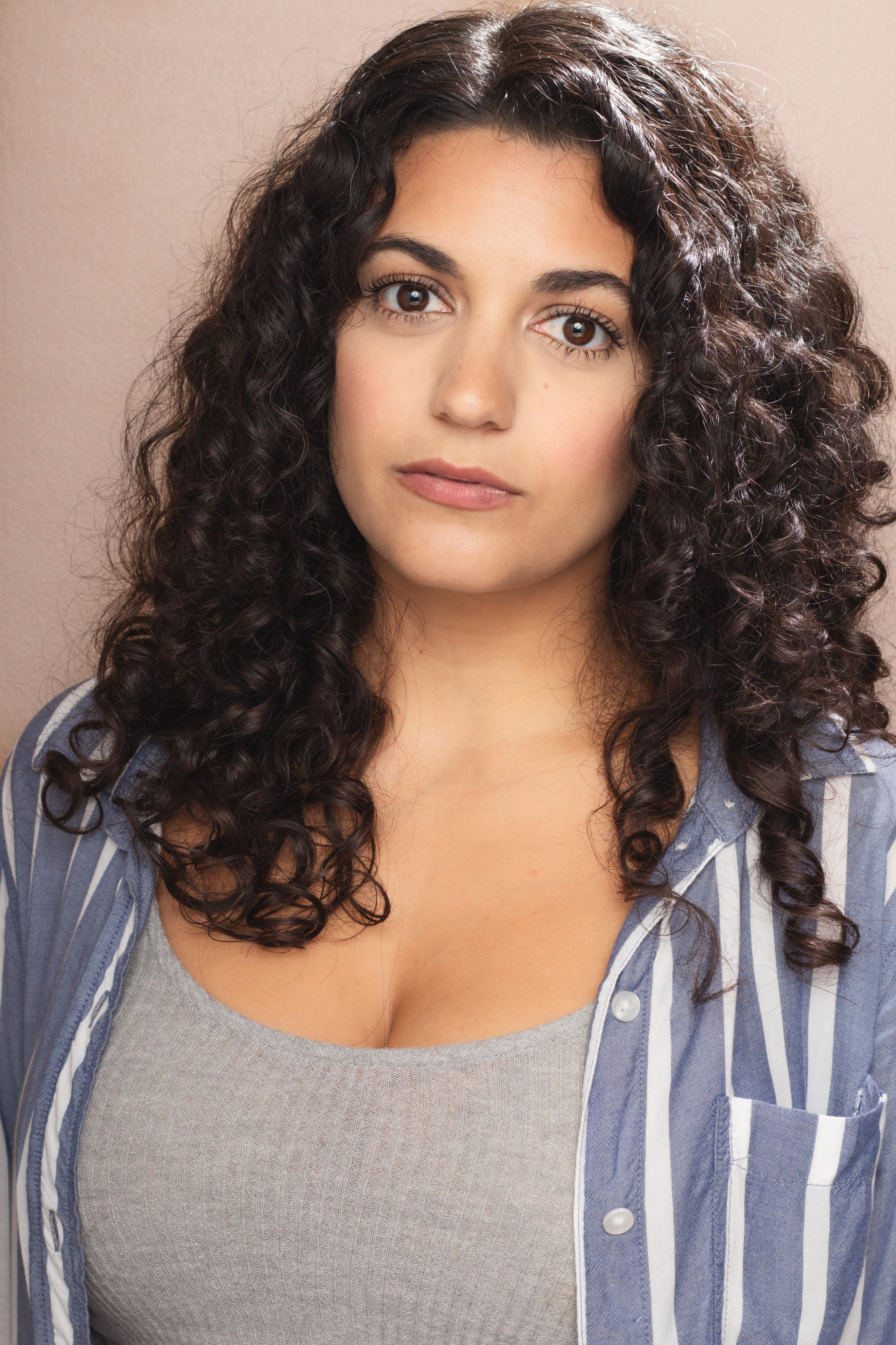 actor Meredith Antoian large photo