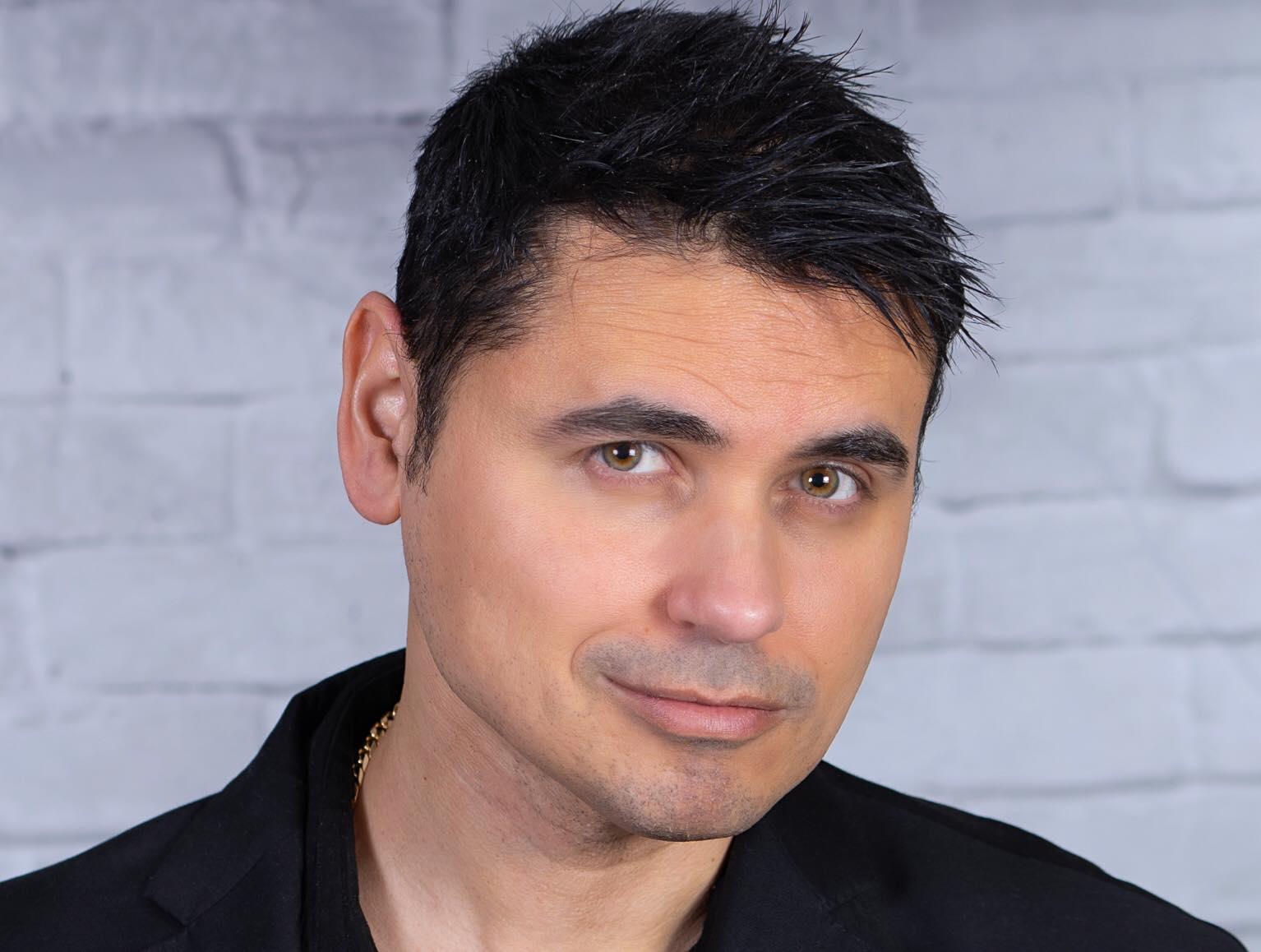 actor Vinnie Velez large photo