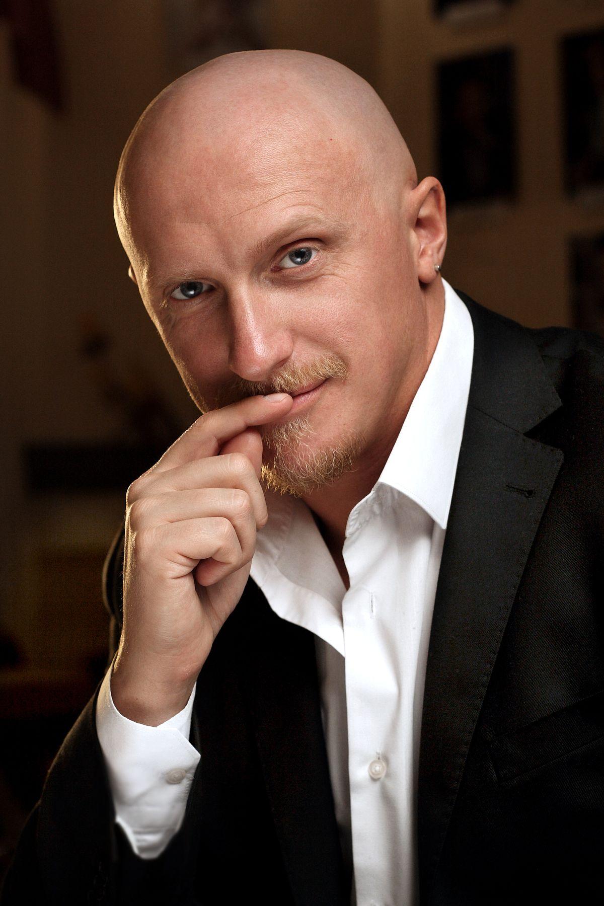 actor Oleh Voloschenko large photo