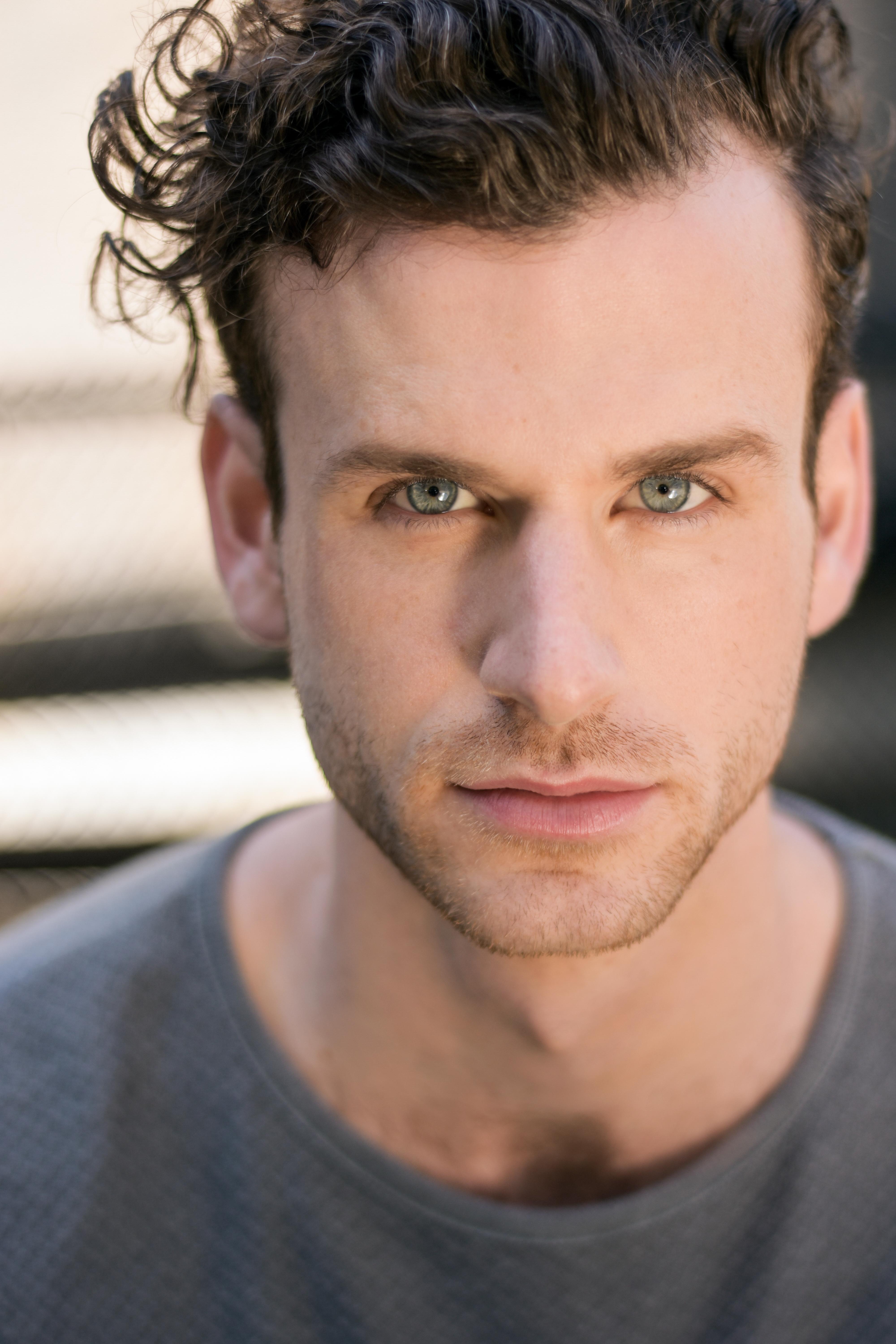 actor Dylan Archambault large photo