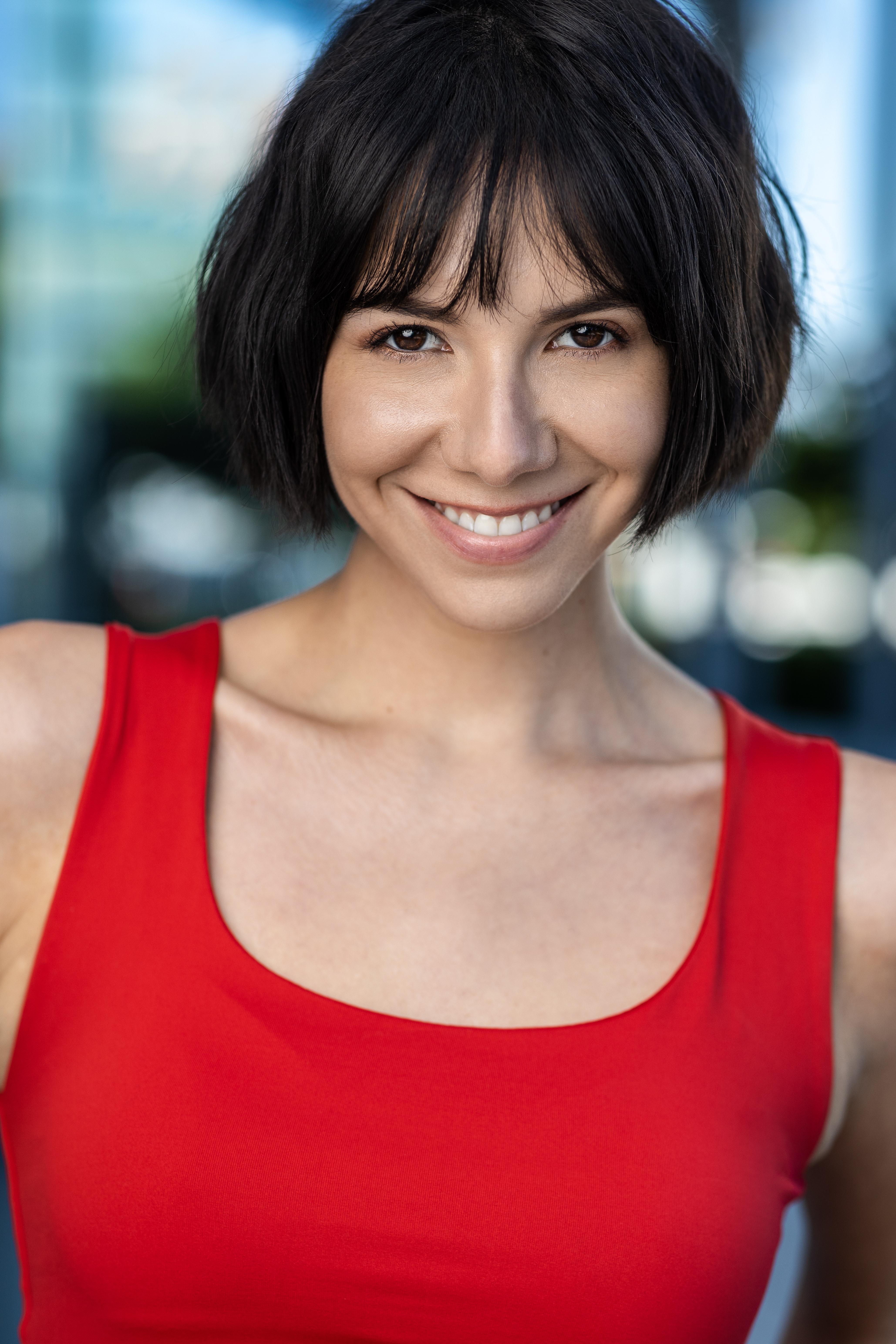 actor Lauren Molina large photo